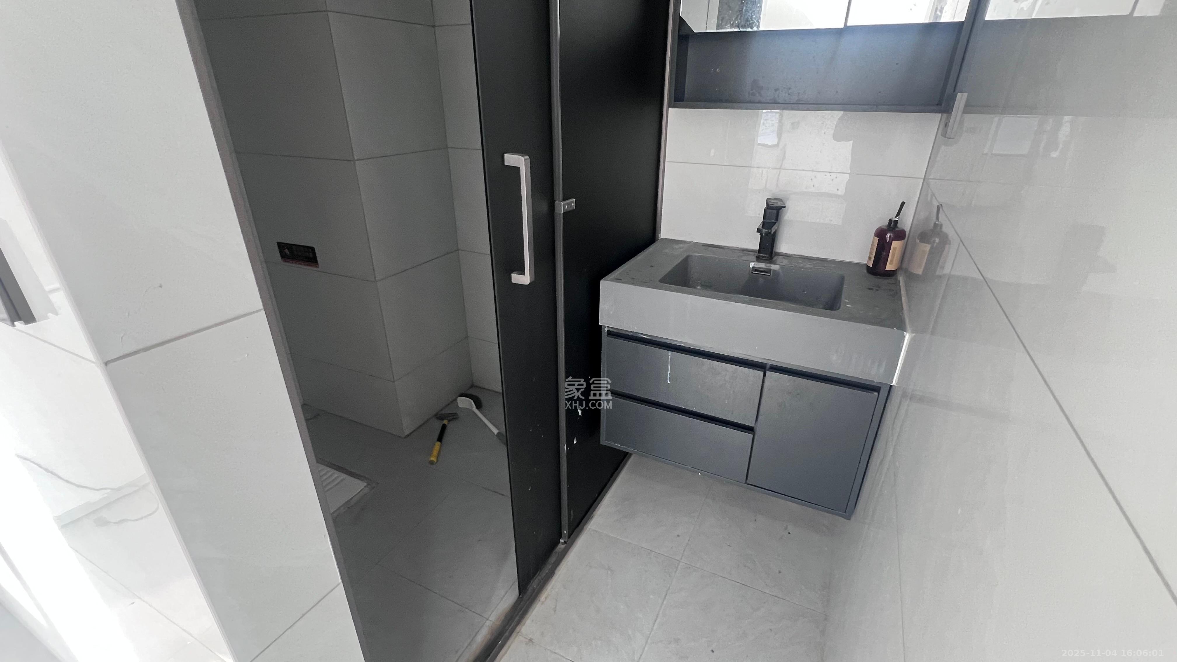 梅溪悦章  1室1厅1卫    2400.0元/月室内图