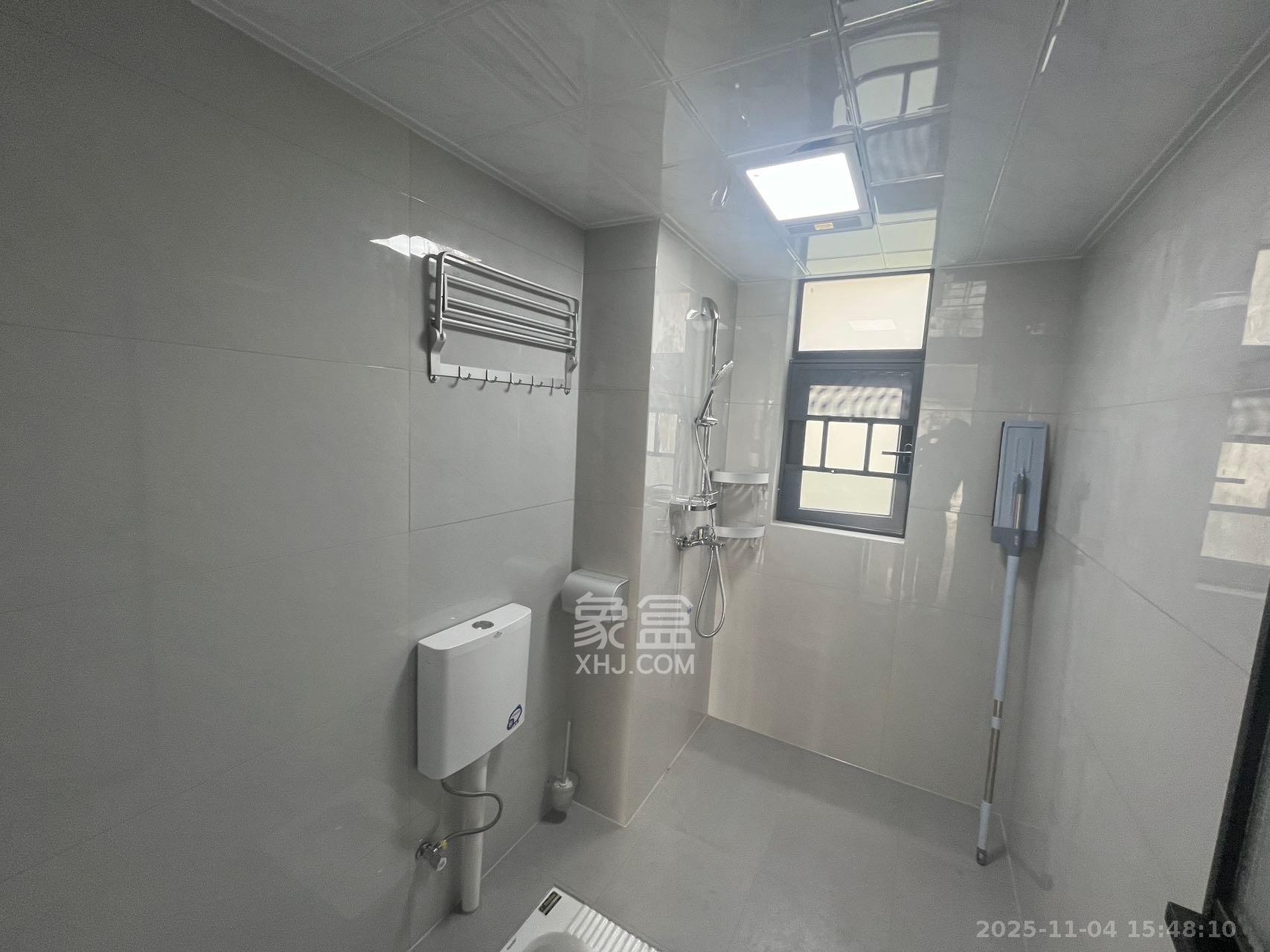 时代倾城三期  3室2厅2卫    2200.0元/月室内图