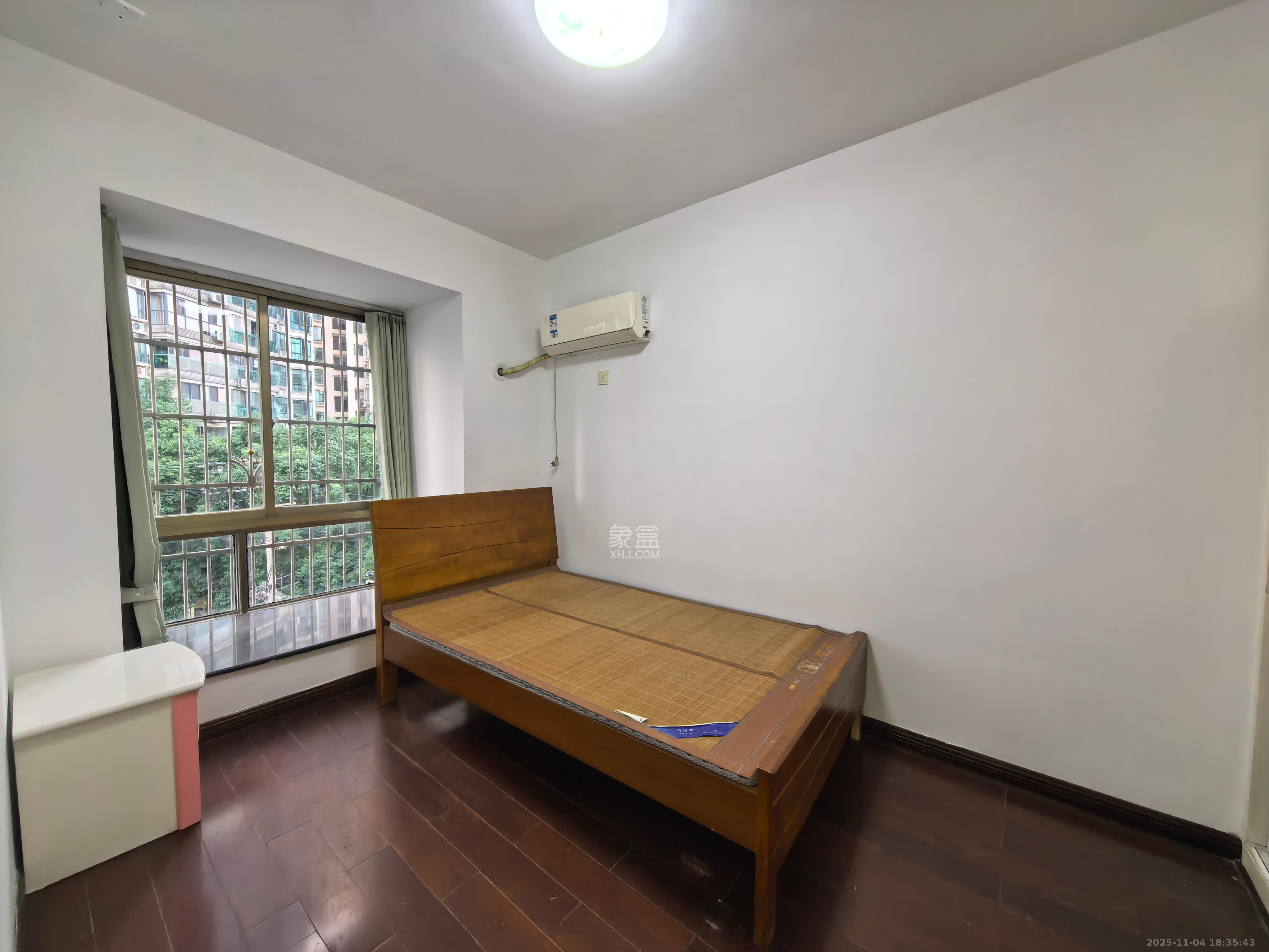 佳天雅苑  3室2厅1卫    2600.0元/月室内图