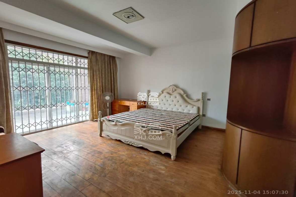 幸福里(幸福里一期) 6室2厅2卫 2900.0元/月 幸福里(幸福里一期) 6室2厅2卫 2900.0元/月室内图