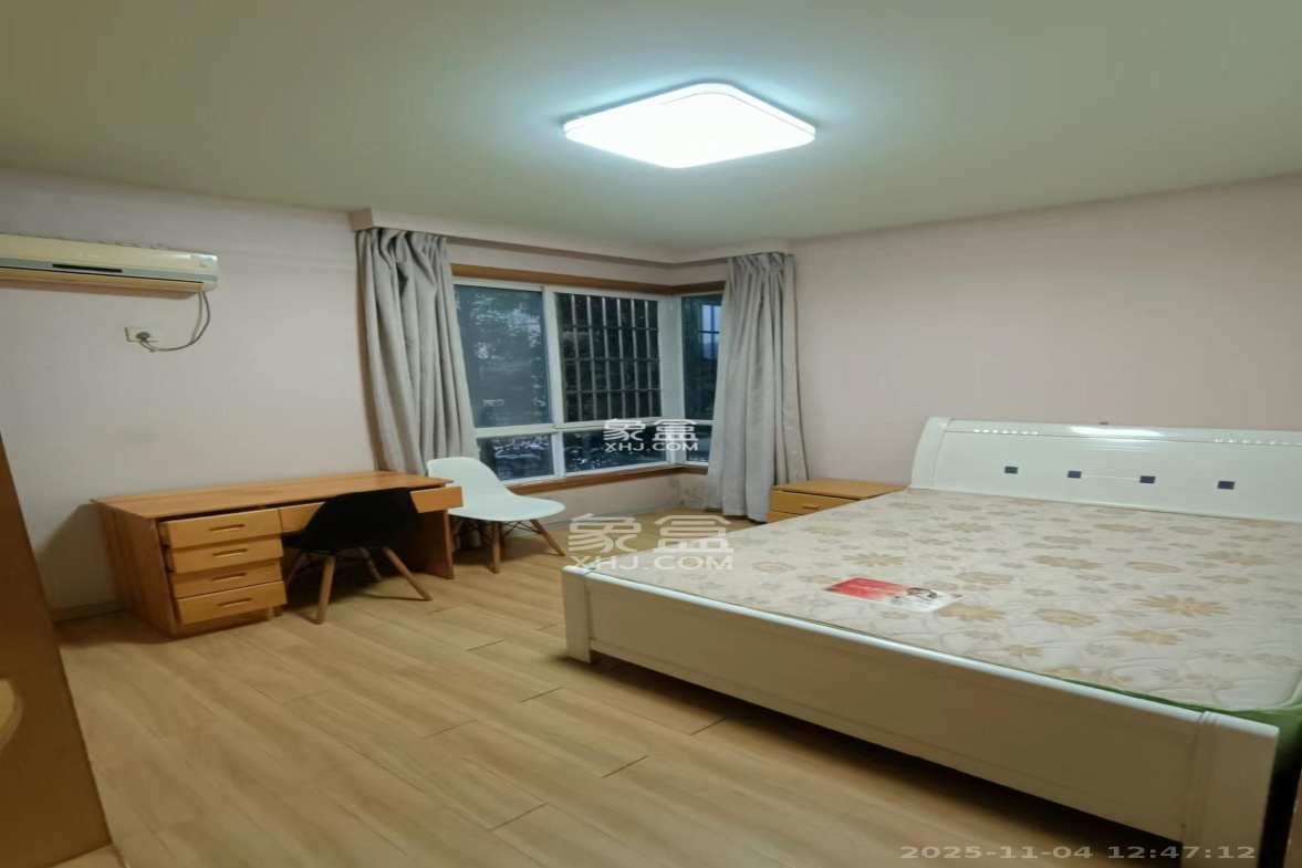 山语城一期 2室2厅1卫 1600.0元/月 山语城一期 2室2厅1卫 1600.0元/月室内图