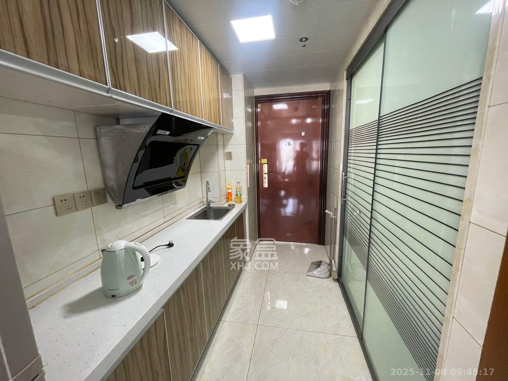 复地星光天地  1室0厅0卫    1600.0元/月室内图