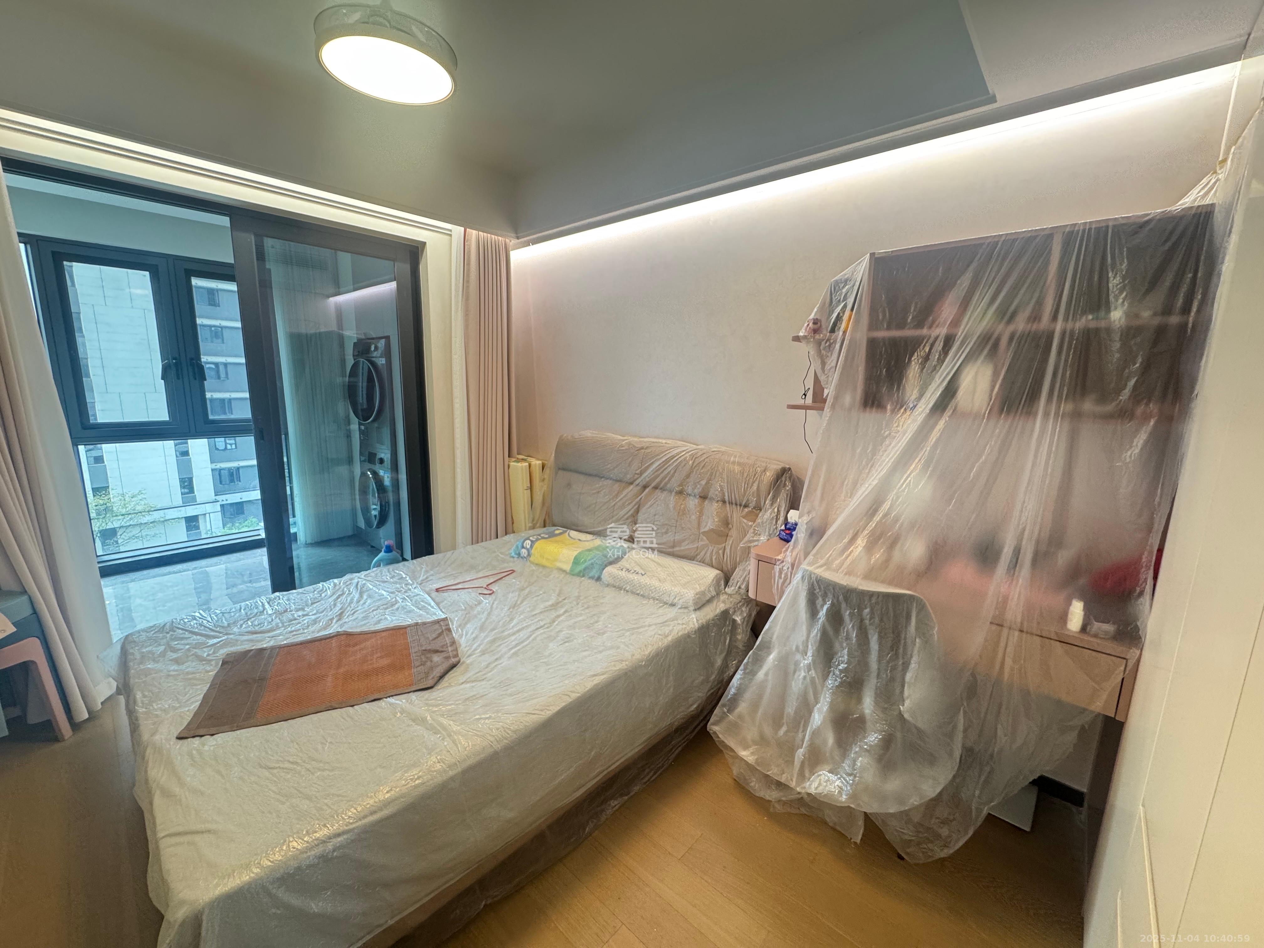 中海阅溪府  4室1厅2卫    6000.0元/月室内图