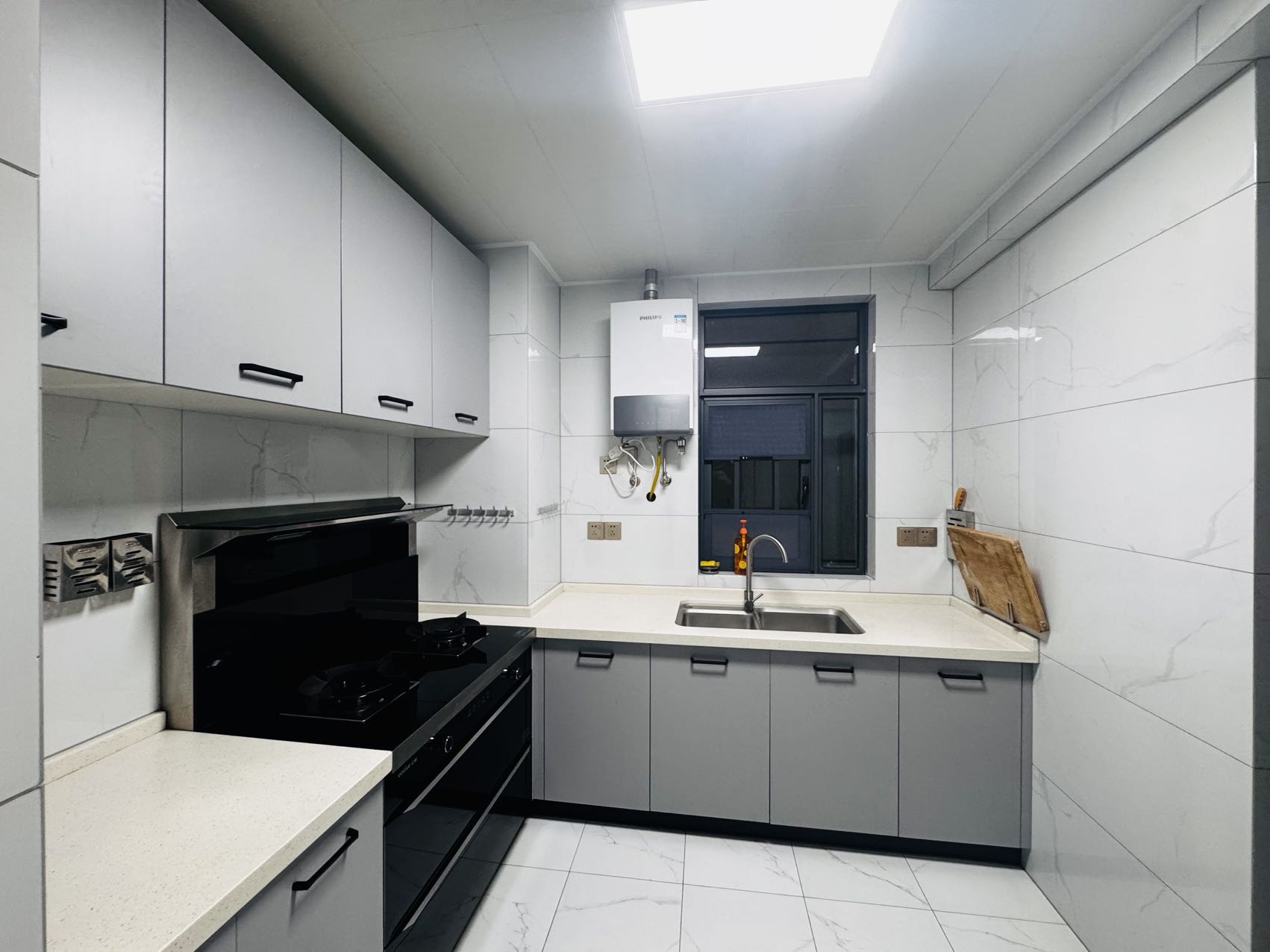 领御一方中心  3室2厅2卫    2200.0元/月室内图