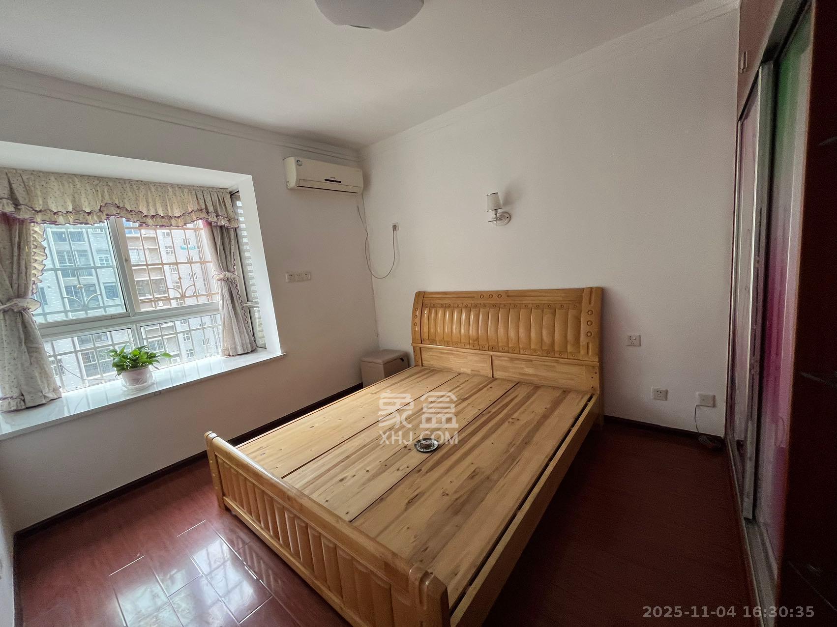 嘉盛华庭(一期、二期、三期) 2室2厅1卫 2290.0元/月 嘉盛华庭(一期、二期、三期) 2室2厅1卫 2290.0元/月室内图