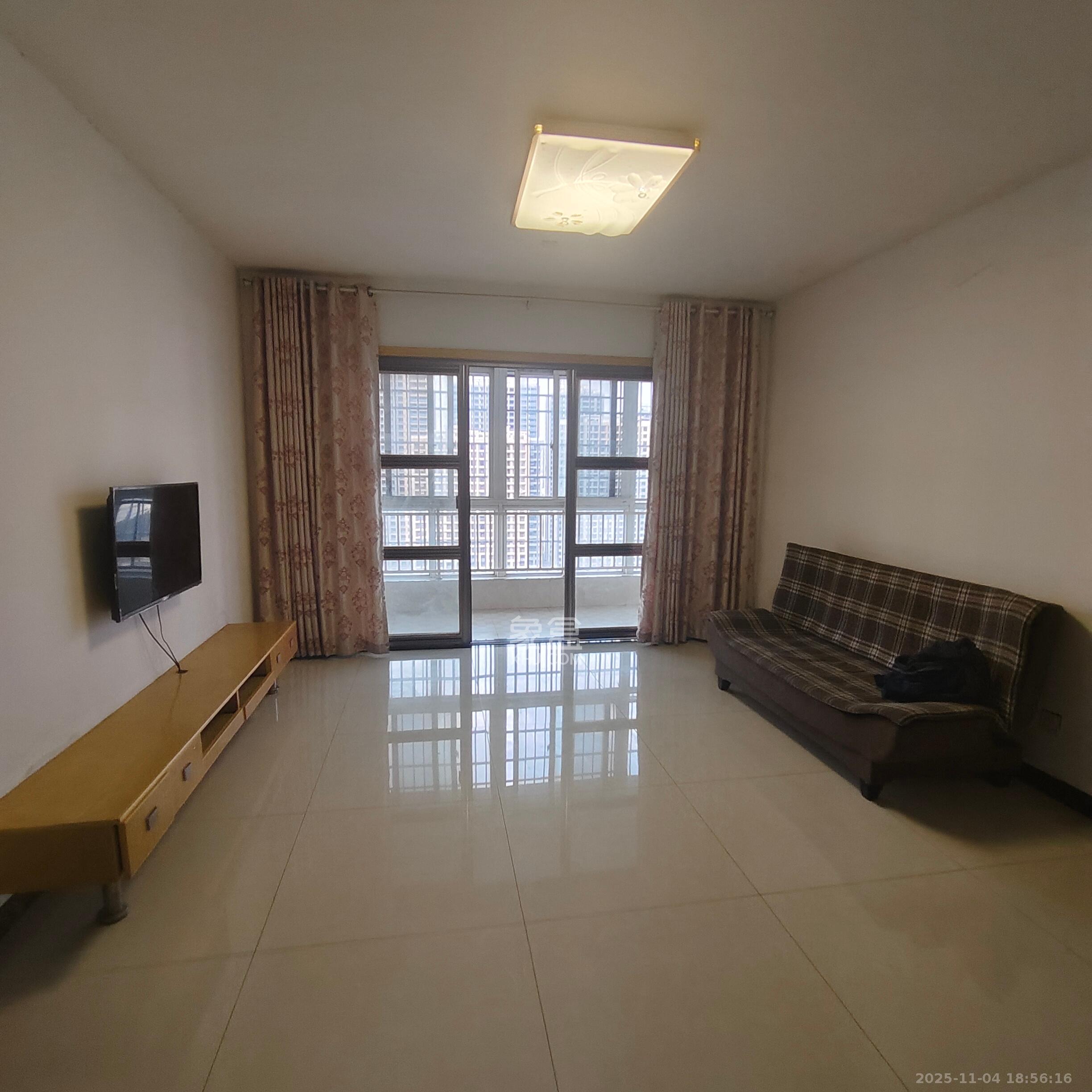 时代星城  1室2厅1卫    1650.0元/月