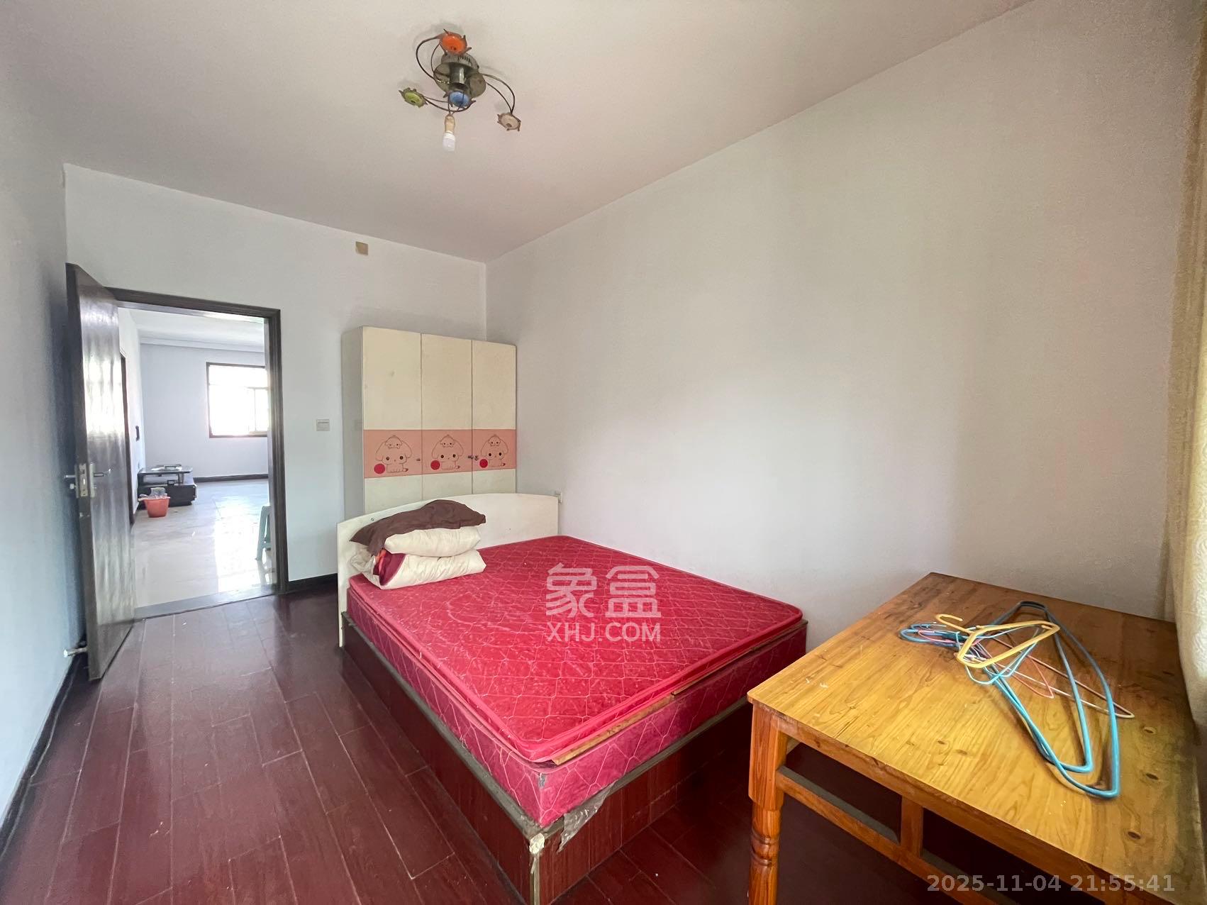 黄泥岭社区  2室2厅1卫    1800.0元/月室内图