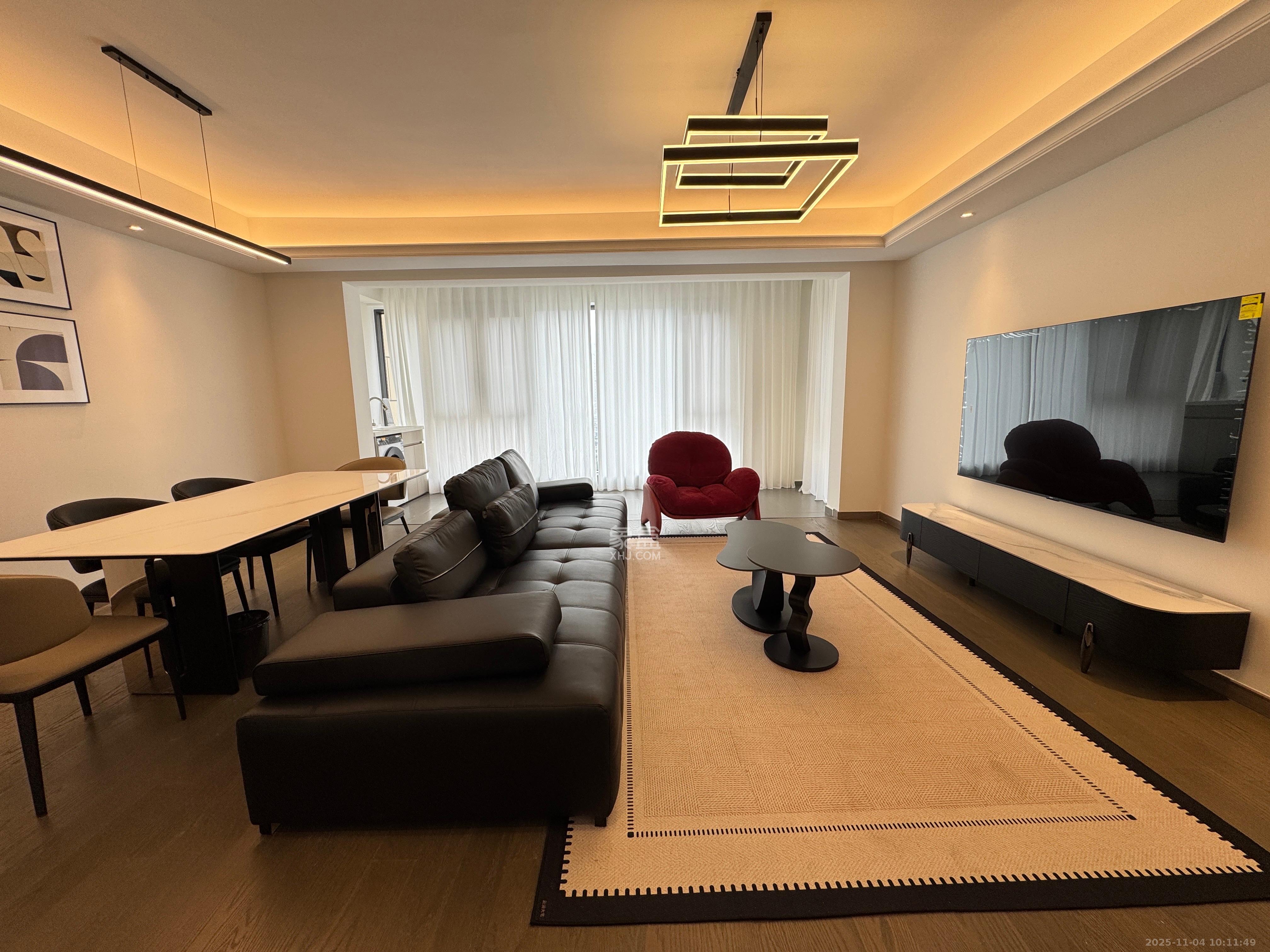 新力铂园（江山云著）  4室1厅2卫    6000.0元/月室内图