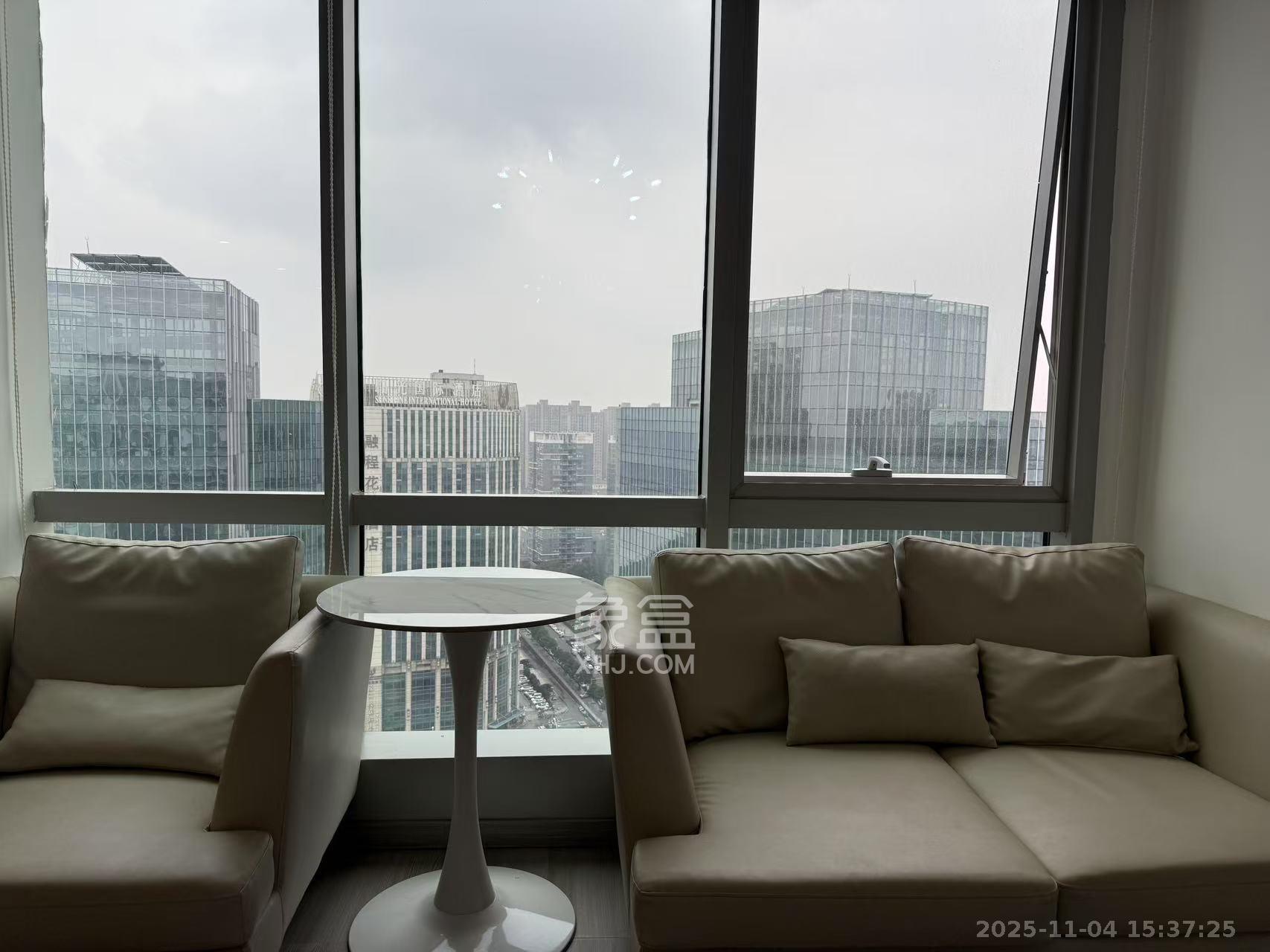 德思勤城市广场（宝格丽公寓）  3室1厅1卫    4500.0元/月室内图