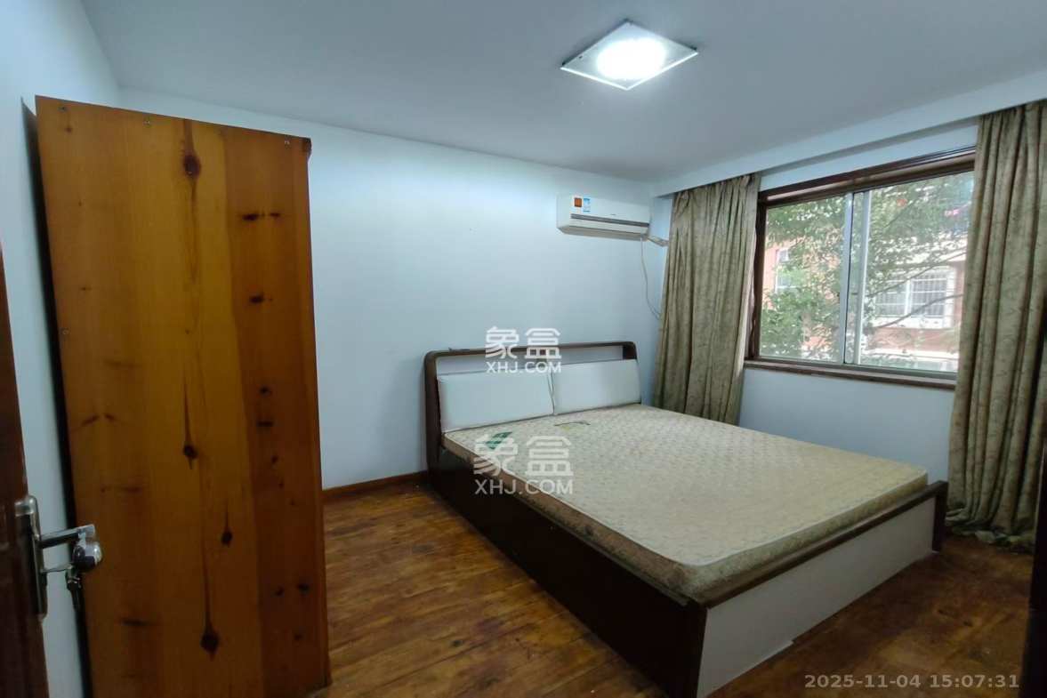 幸福里(幸福里一期) 6室2厅2卫 2900.0元/月 幸福里(幸福里一期) 6室2厅2卫 2900.0元/月室内图