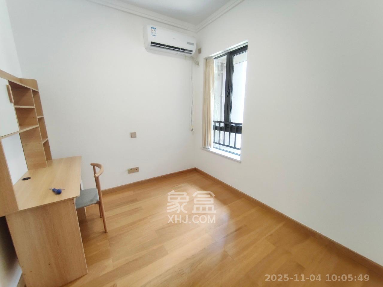 阳光城尚东湾青柠园  3室2厅1卫    2300.0元/月室内图