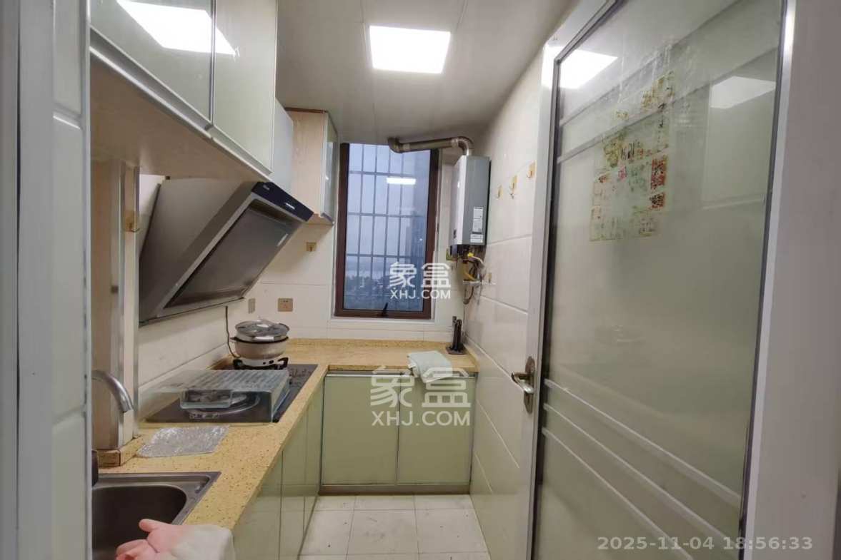 湖湾世景 1室1厅1卫 1300.0元/月 湖湾世景 1室1厅1卫 1300.0元/月室内图