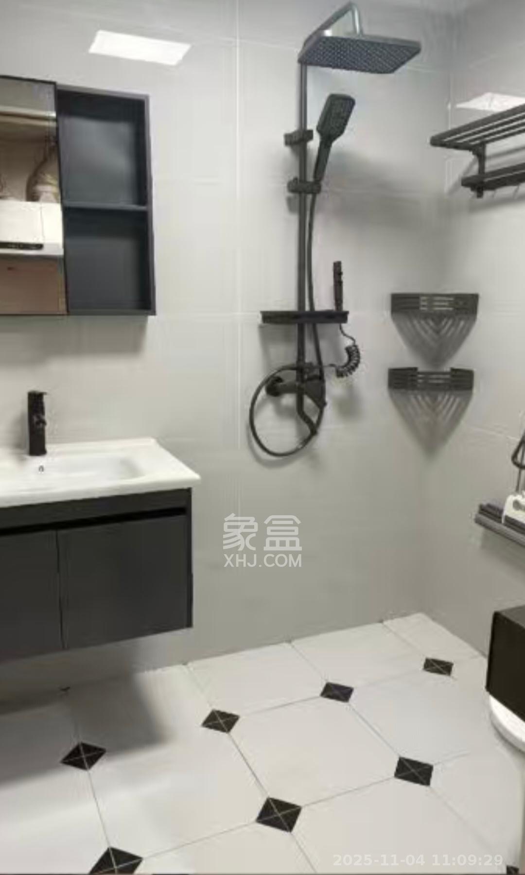 花漾年华（桂花园）  1室1厅1卫    1200.0元/月室内图