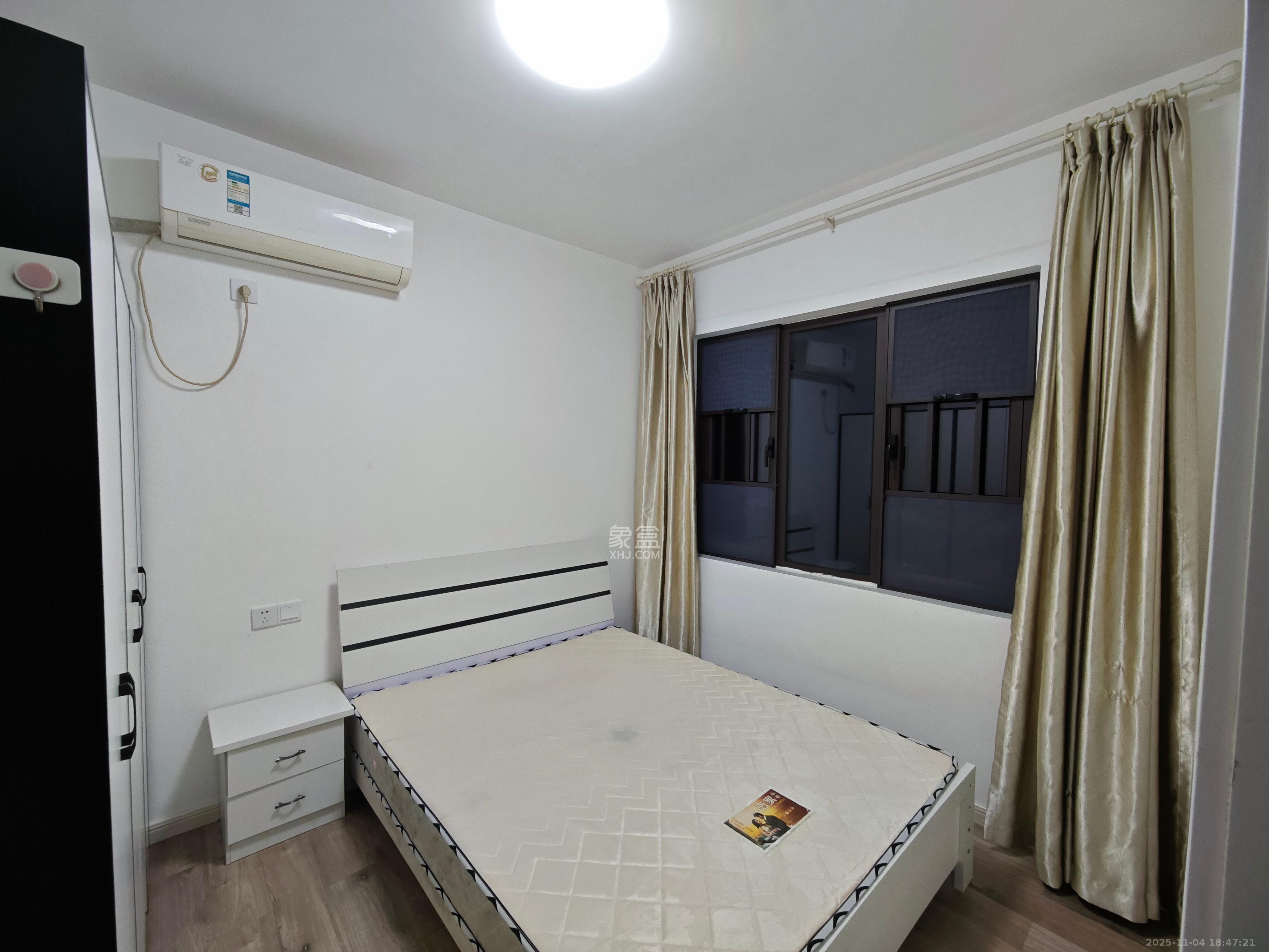 和润园三期 2室2厅1卫 2200.0元/月 和润园三期 2室2厅1卫 2200.0元/月室内图