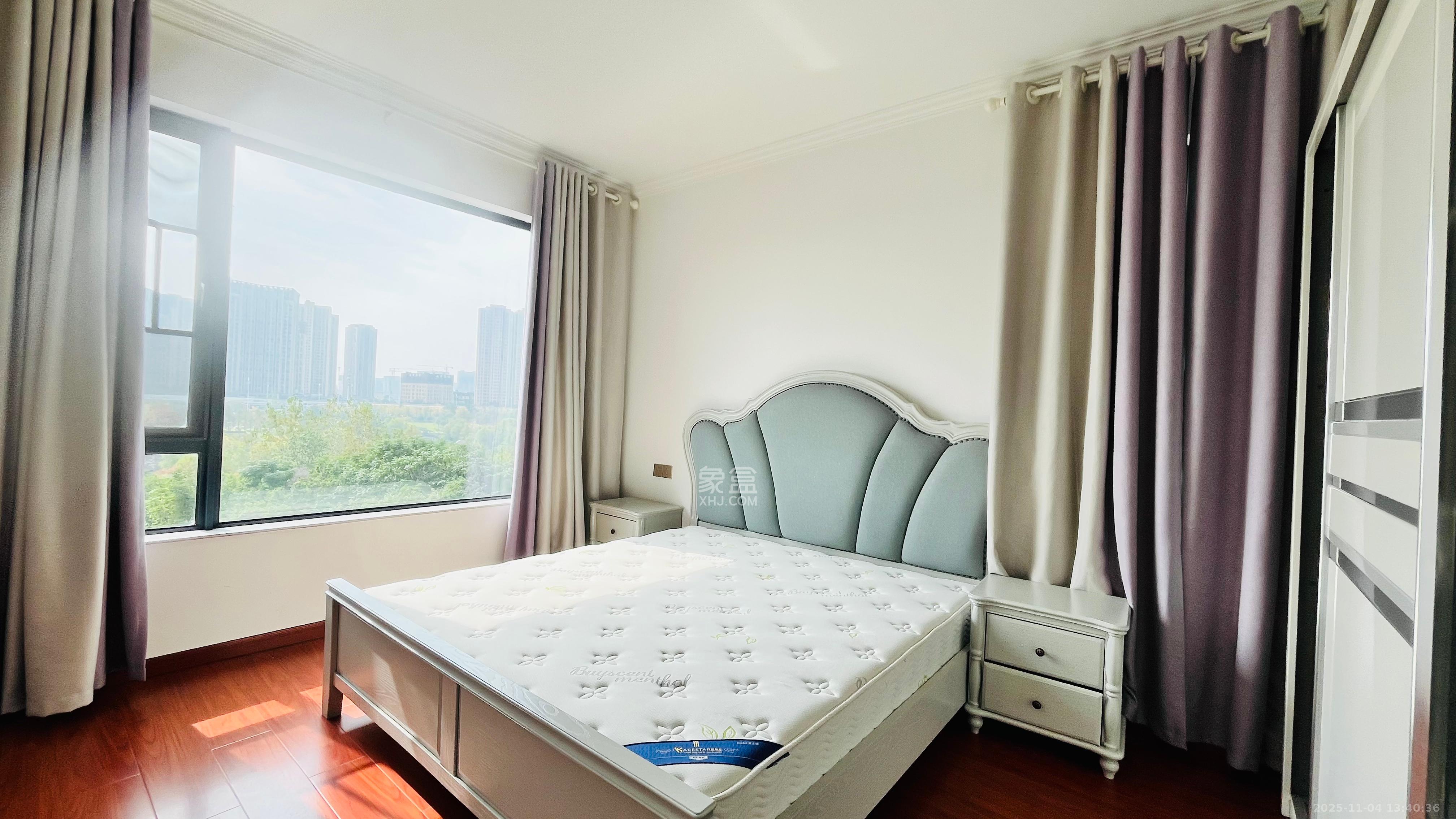 清江雅苑（江雅园）  4室2厅2卫    3800.0元/月室内图