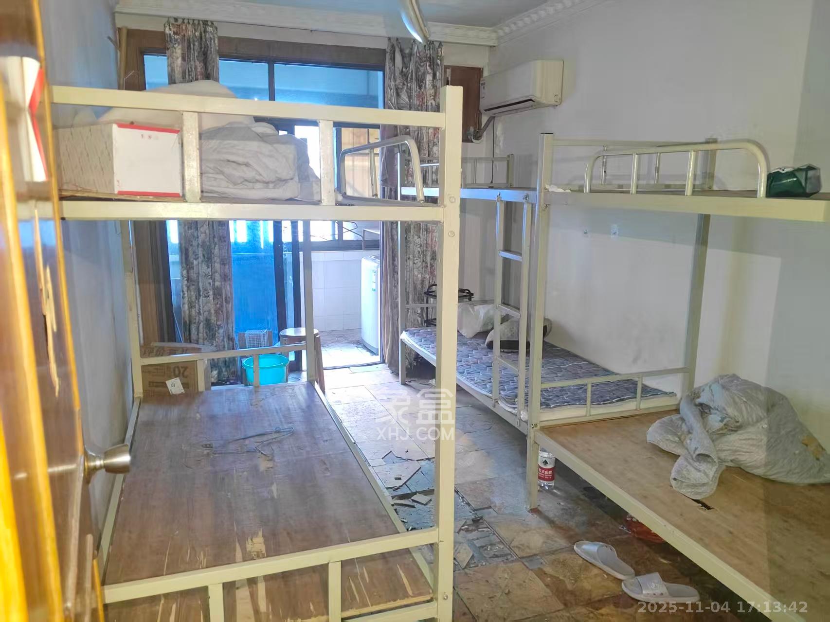 三兴公寓（三兴小区）  3室1厅1卫    2500.0元/月室内图