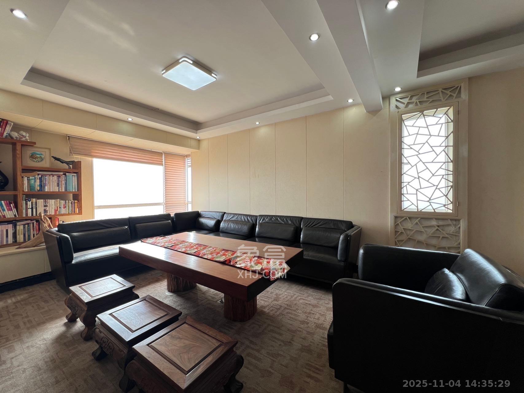 兰亭峰景  3室2厅1卫    5500.0元/月室内图