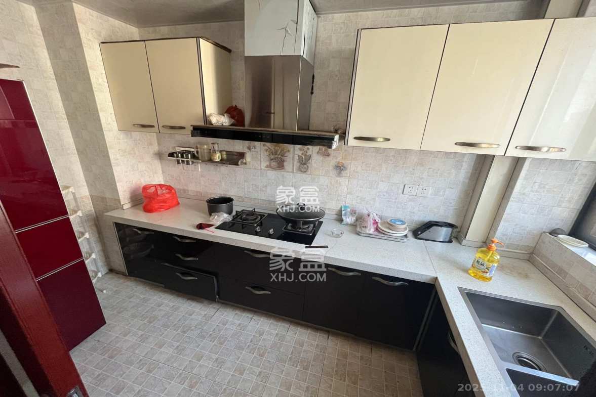 乾城(兴旺乾城) 4室2厅2卫 3000.0元/月 乾城(兴旺乾城) 4室2厅2卫 3000.0元/月室内图