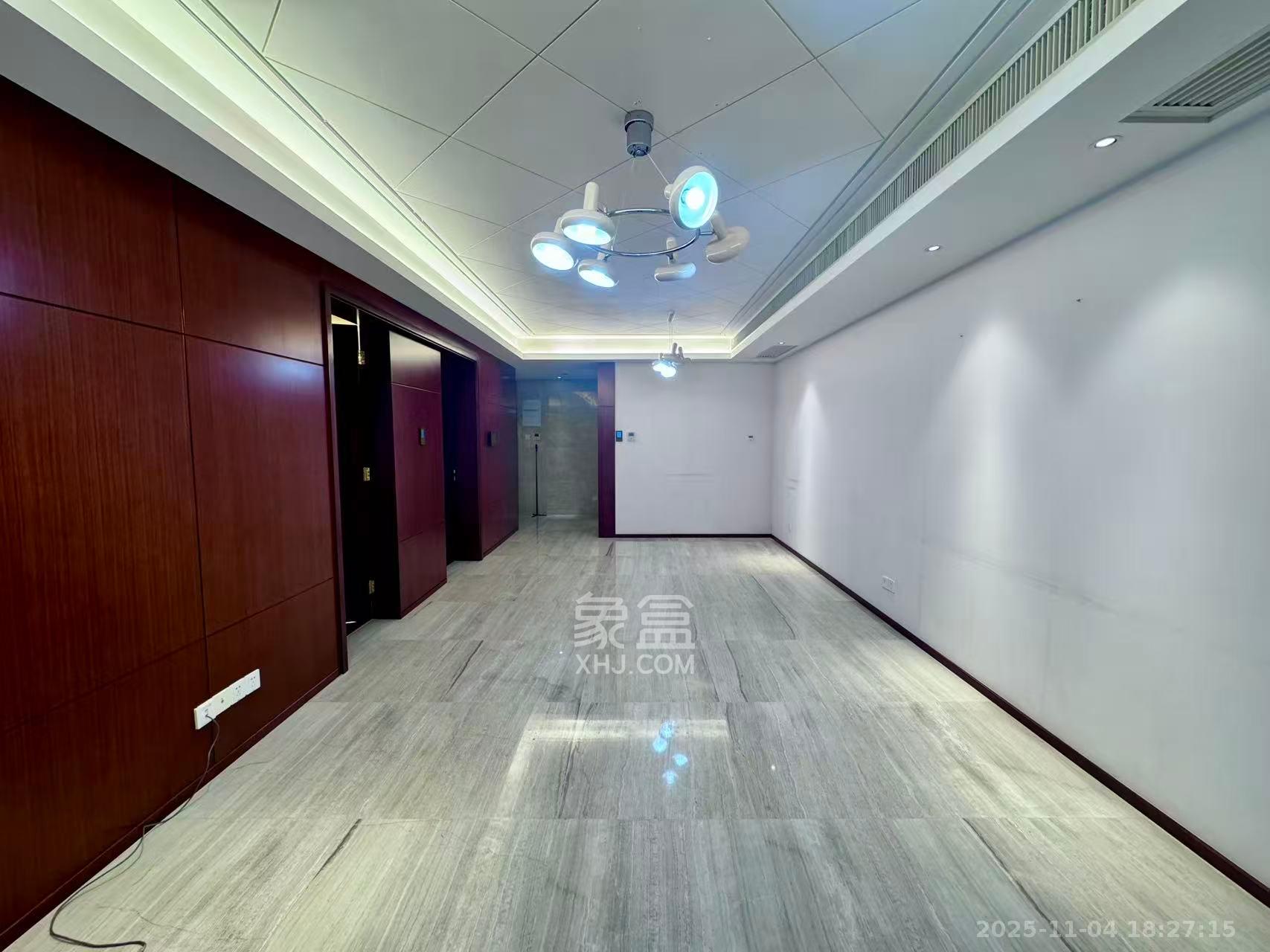 运达中央广场一、二期  2室2厅2卫    6500.0元/月