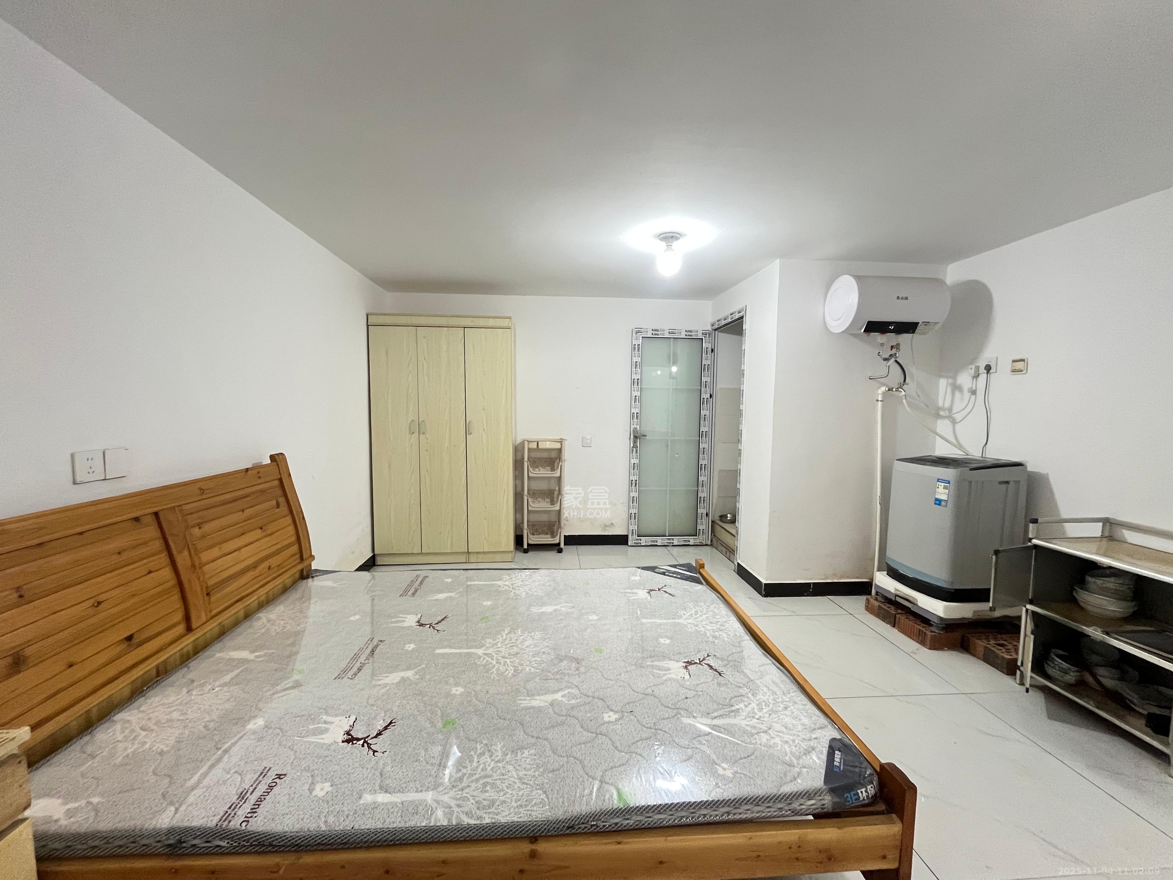 老灯泡厂宿舍（啤酒厂宿舍）  1室1厅1卫    800.0元/月