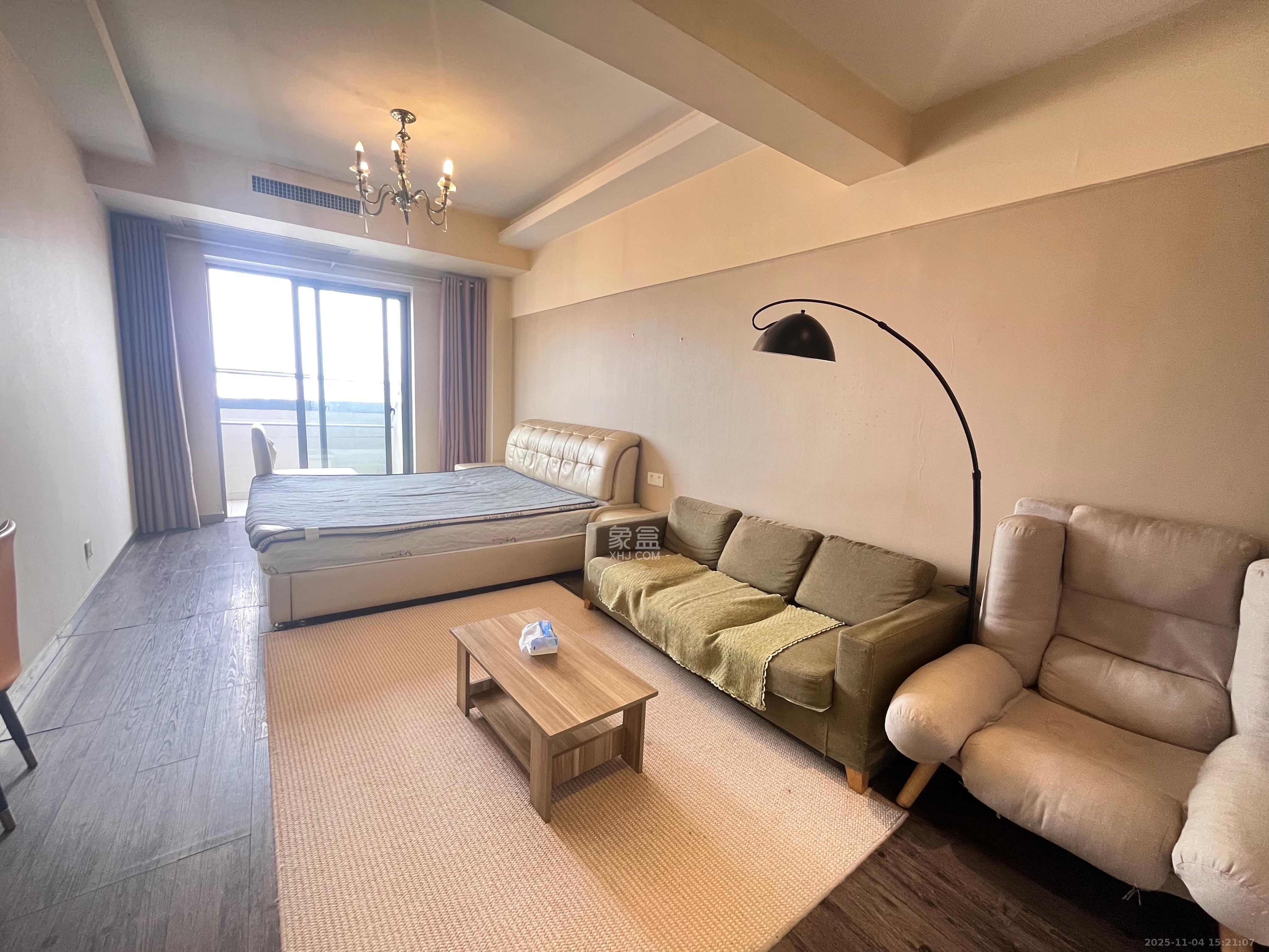 东怡外国(南湖一号) 1室1厅1卫 2400.0元/月 东怡外国(南湖一号) 1室1厅1卫 2400.0元/月室内图