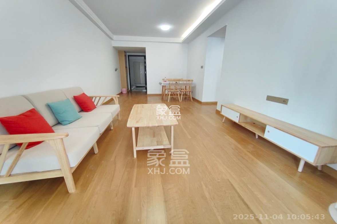 阳光城尚东湾青柠园 3室2厅1卫 2300.0元/月 阳光城尚东湾青柠园 3室2厅1卫 2300.0元/月室内图