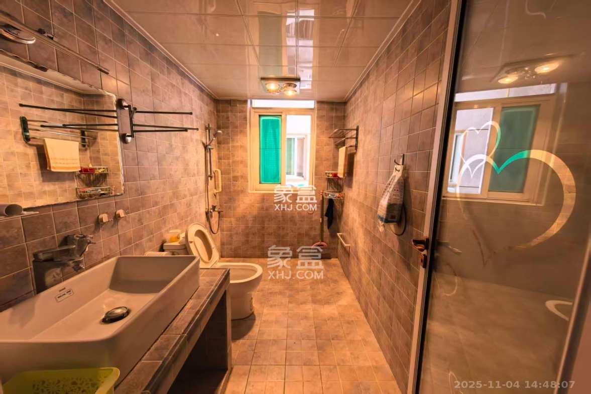 电信308 2室2厅1卫 3800.0元/月 电信308 2室2厅1卫 3800.0元/月室内图