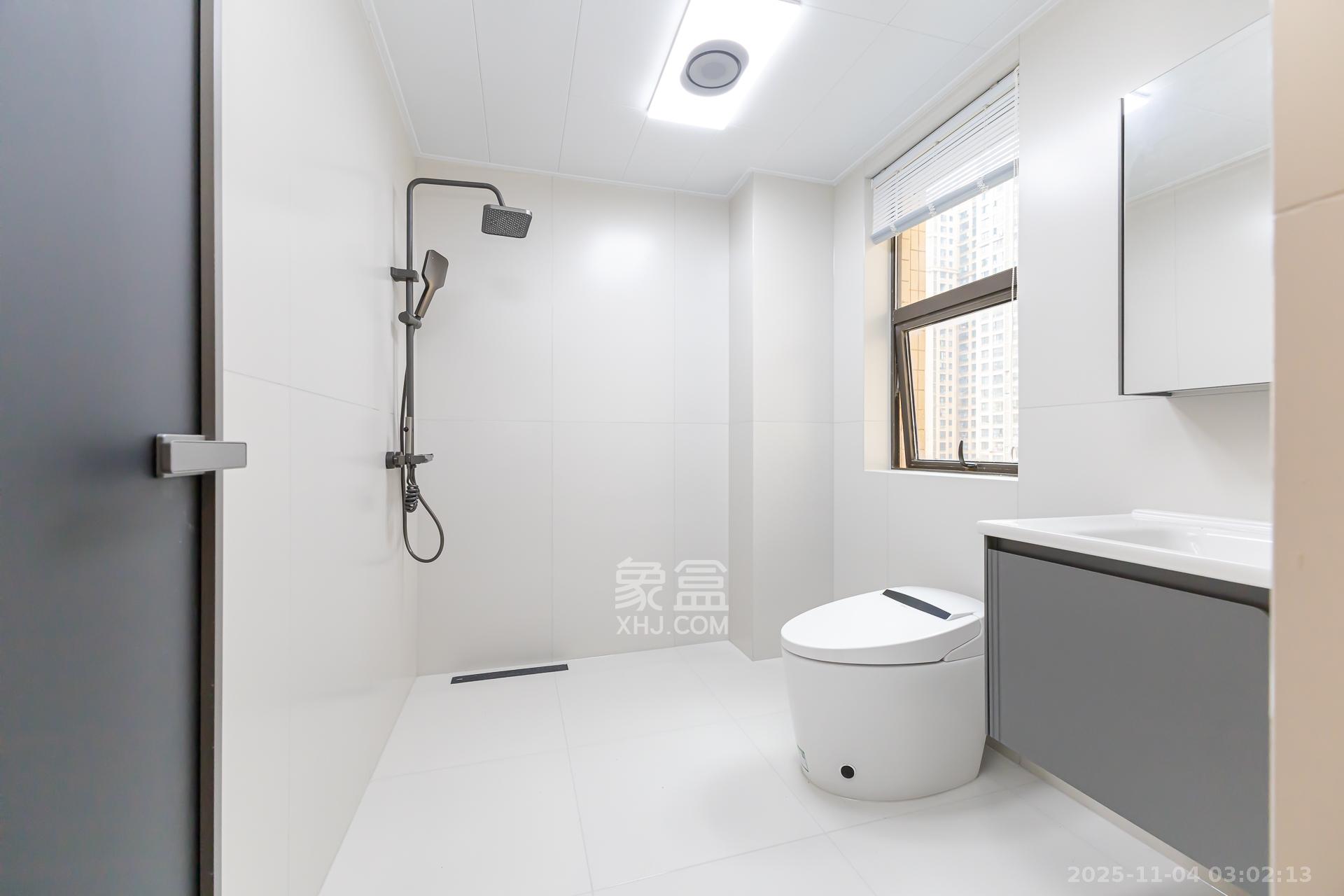 润和又一城 4室2厅2卫 135.8万 润和又一城 4室2厅2卫 135.8万卫生间