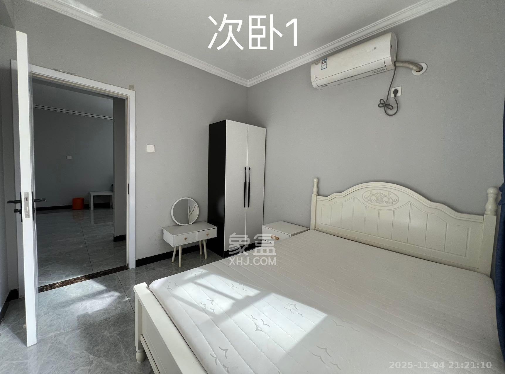 天健城  3室1厅1卫    3800.0元/月室内图