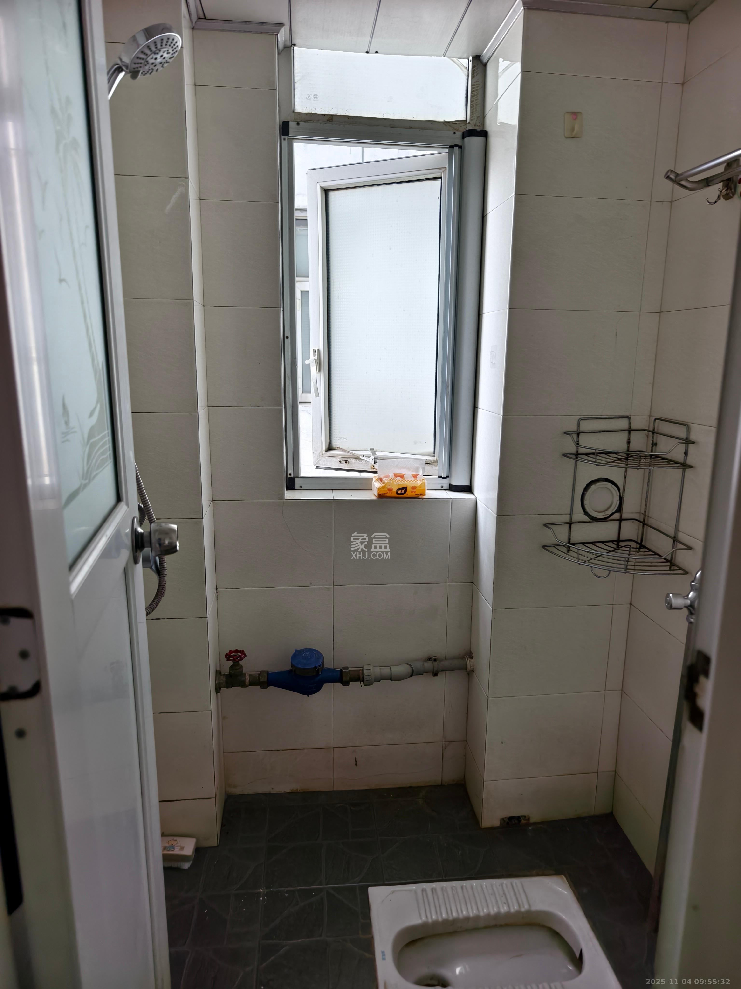 华韵07  1室1厅1卫    2000.0元/月室内图