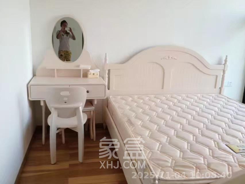 深业睿城 1室1厅1卫 1600.0元/月 深业睿城 1室1厅1卫 1600.0元/月室内图