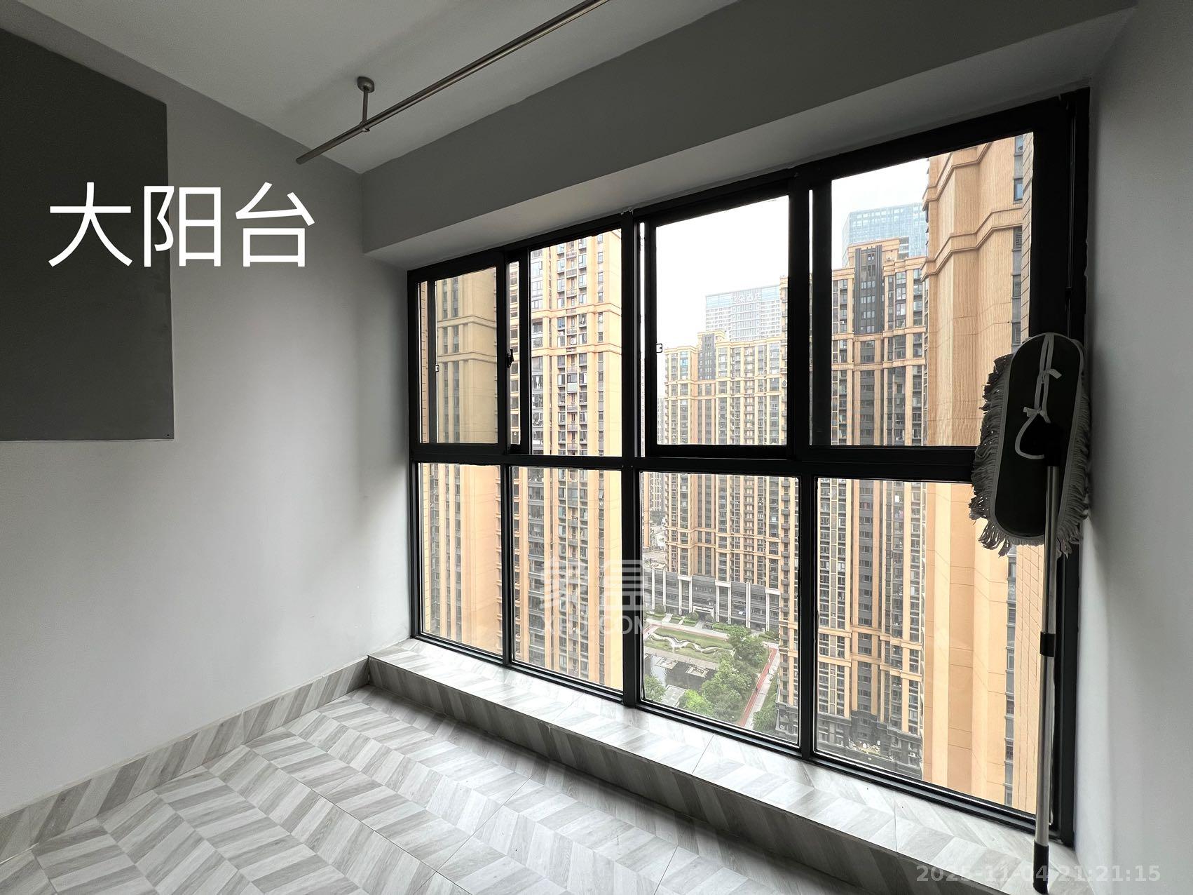 天健城  3室1厅1卫    3800.0元/月室内图