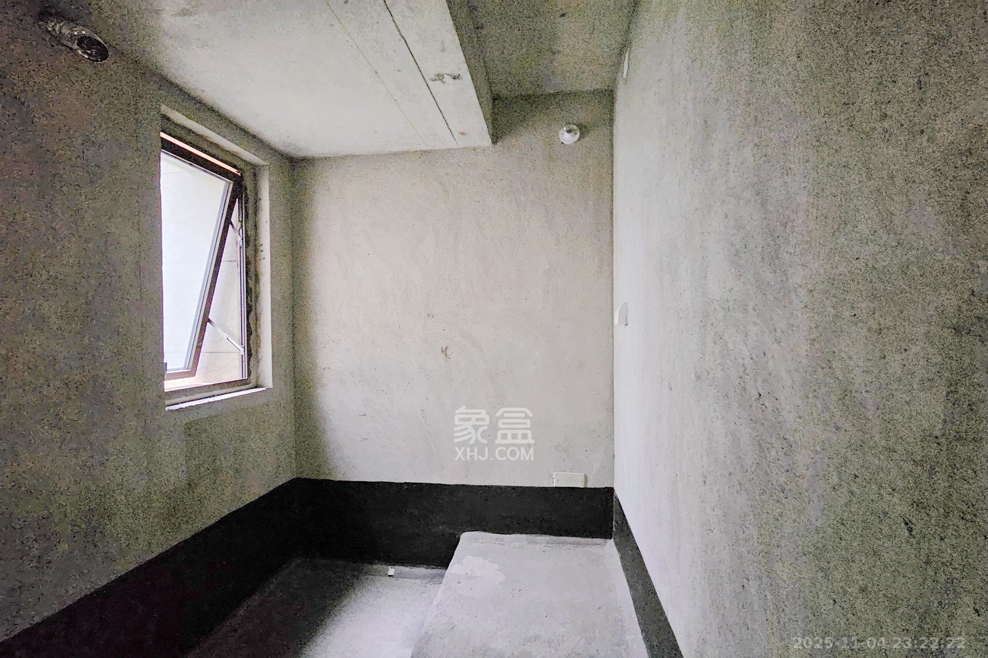 明昇壹城（明昇时代广场）二期  3室2厅2卫    168.0万其他