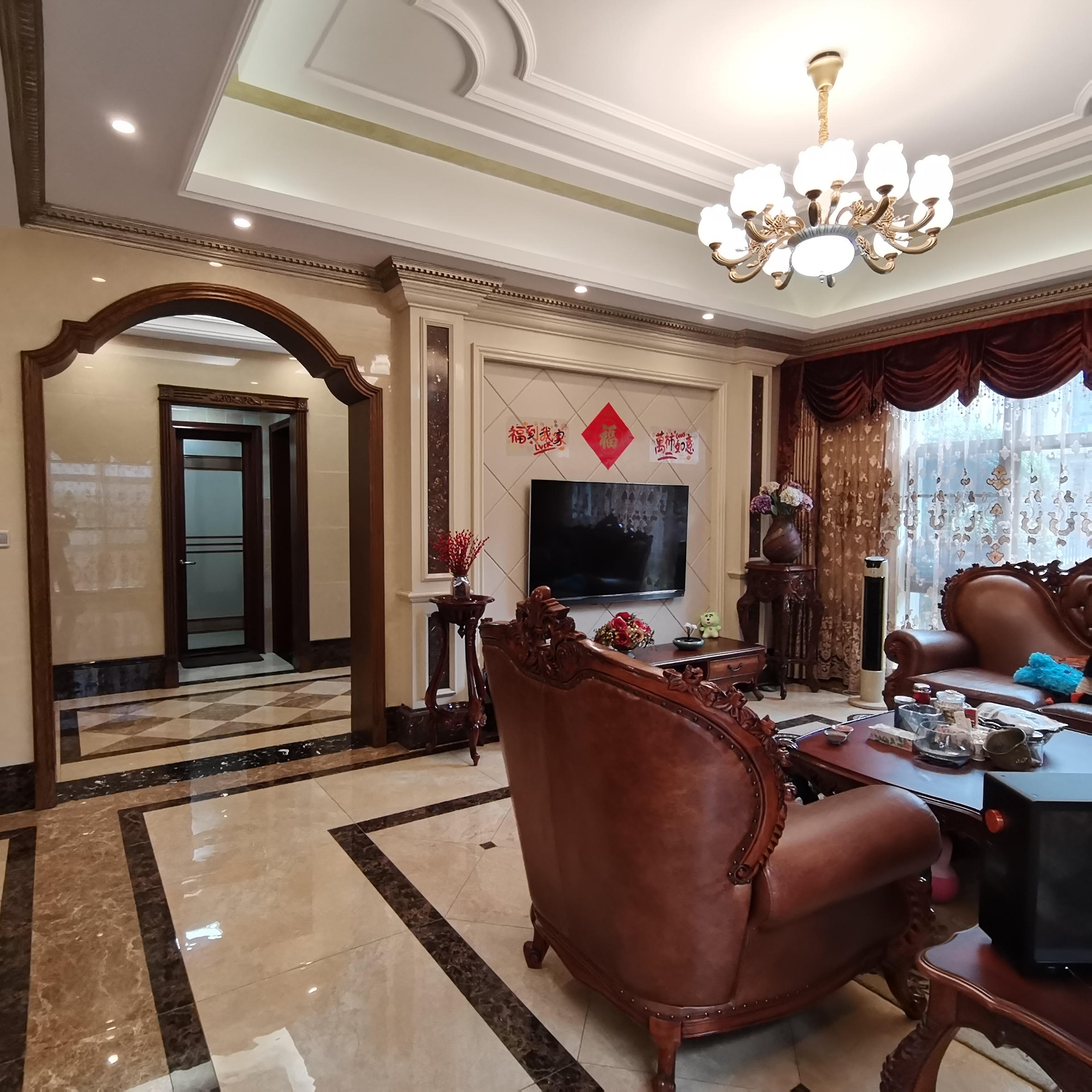 碧桂园  4室2厅3卫    418.0万客厅