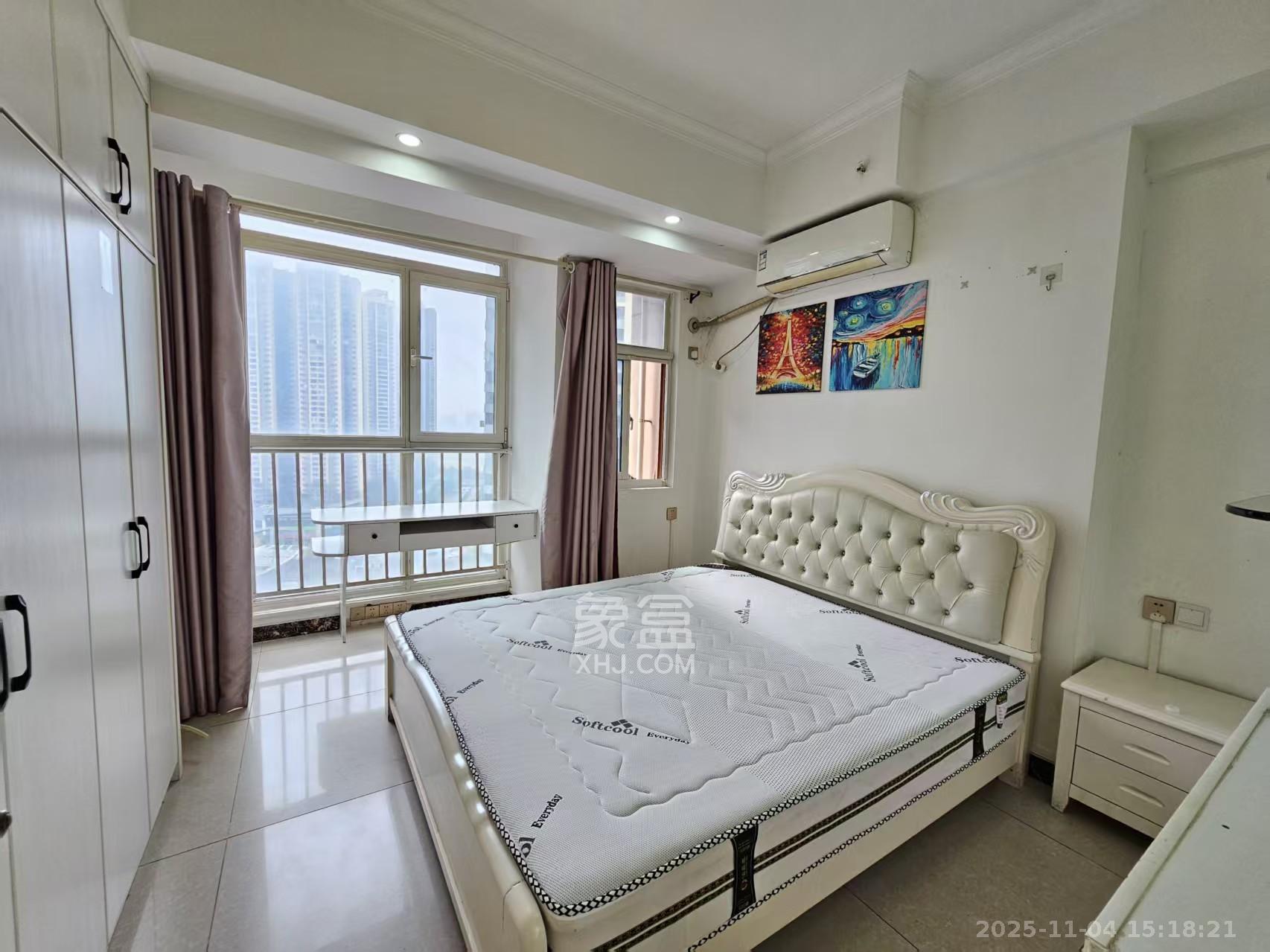 北辰三角洲E4区  1室1厅1卫    1800.0元/月室内图