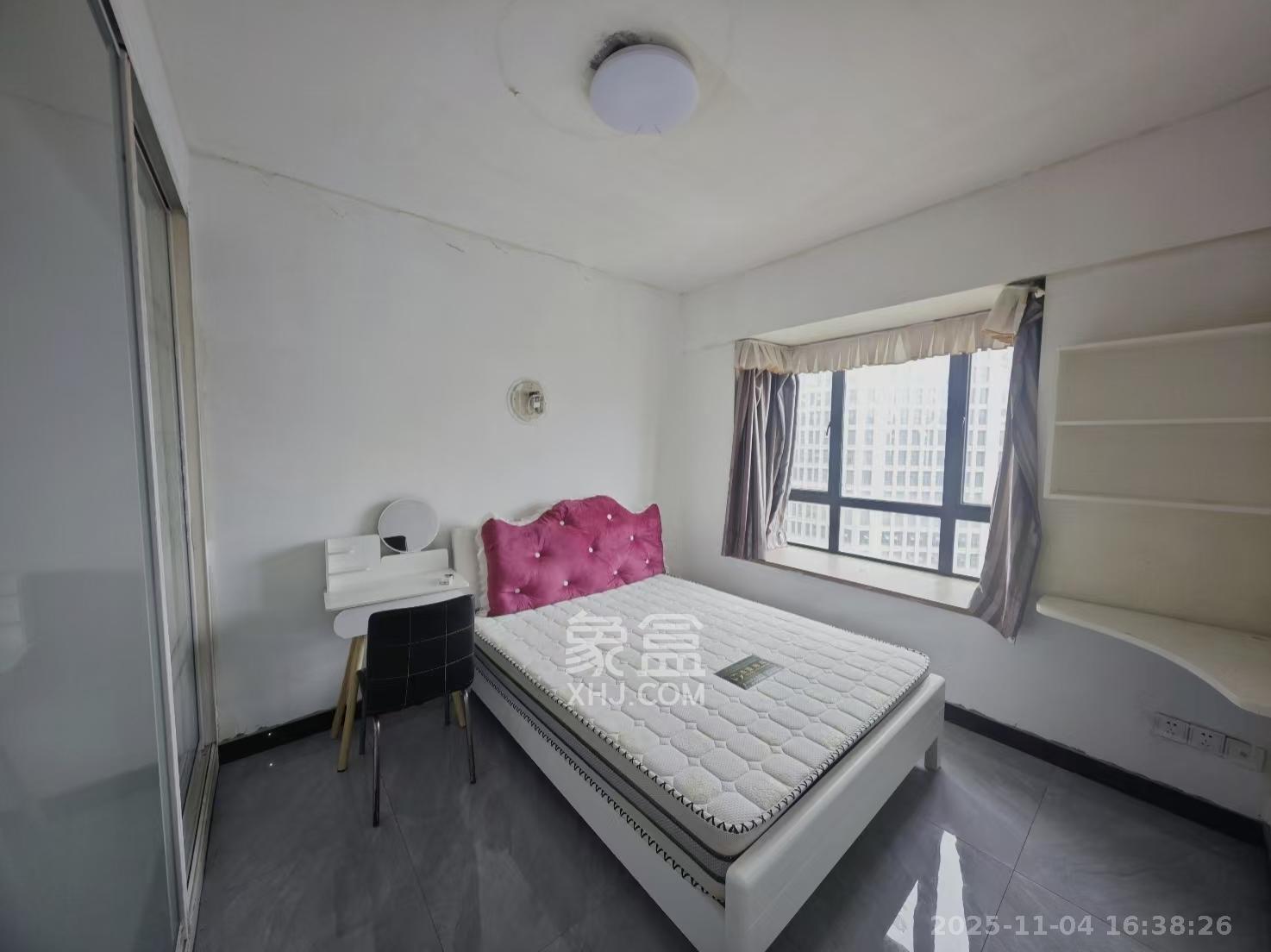 兴威帕克水岸  1室1厅1卫    1400.0元/月室内图1