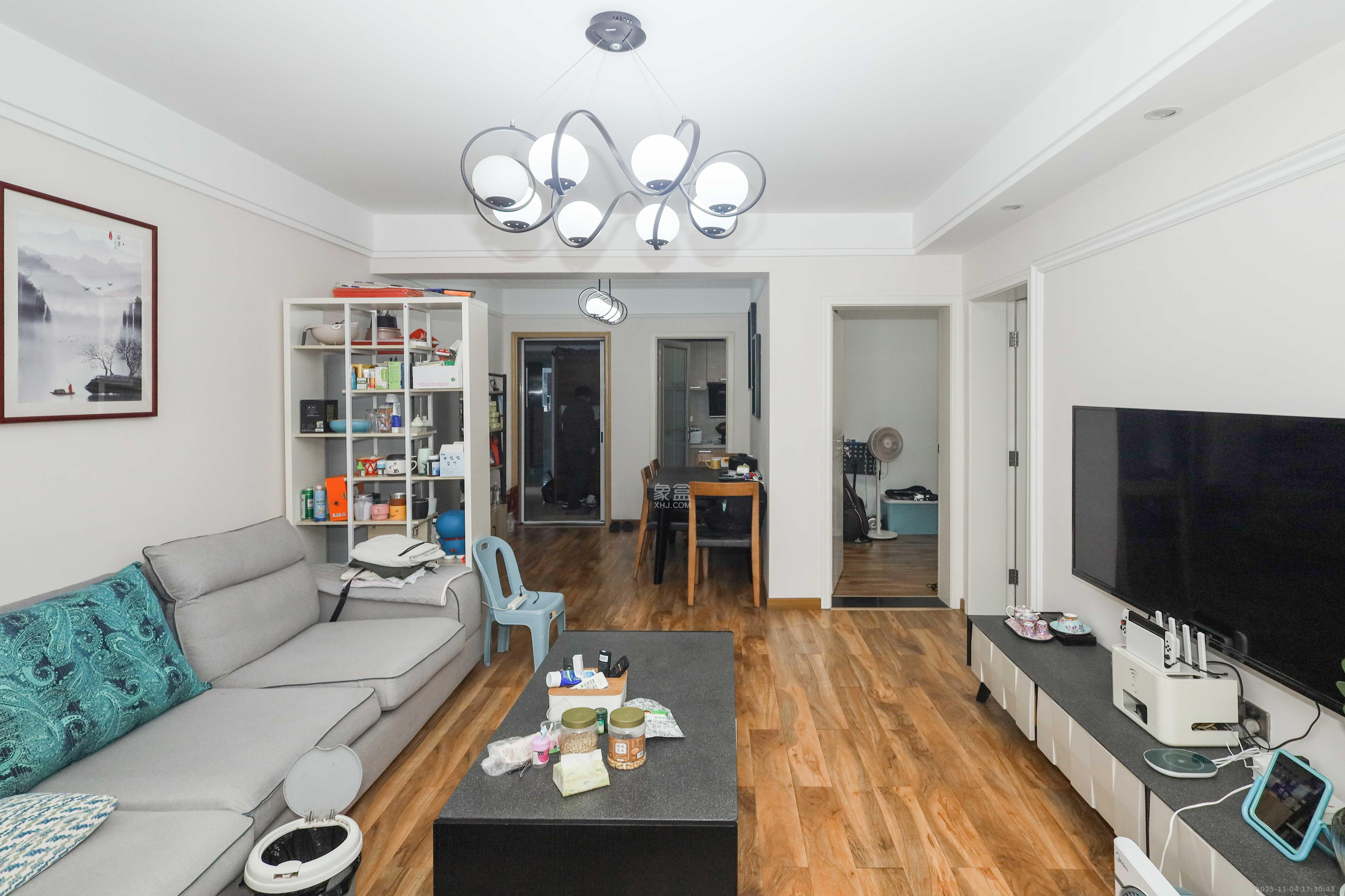 梅溪湖合能璞丽 3室2厅1卫 98.0万 梅溪湖合能璞丽 3室2厅1卫 98.0万客厅