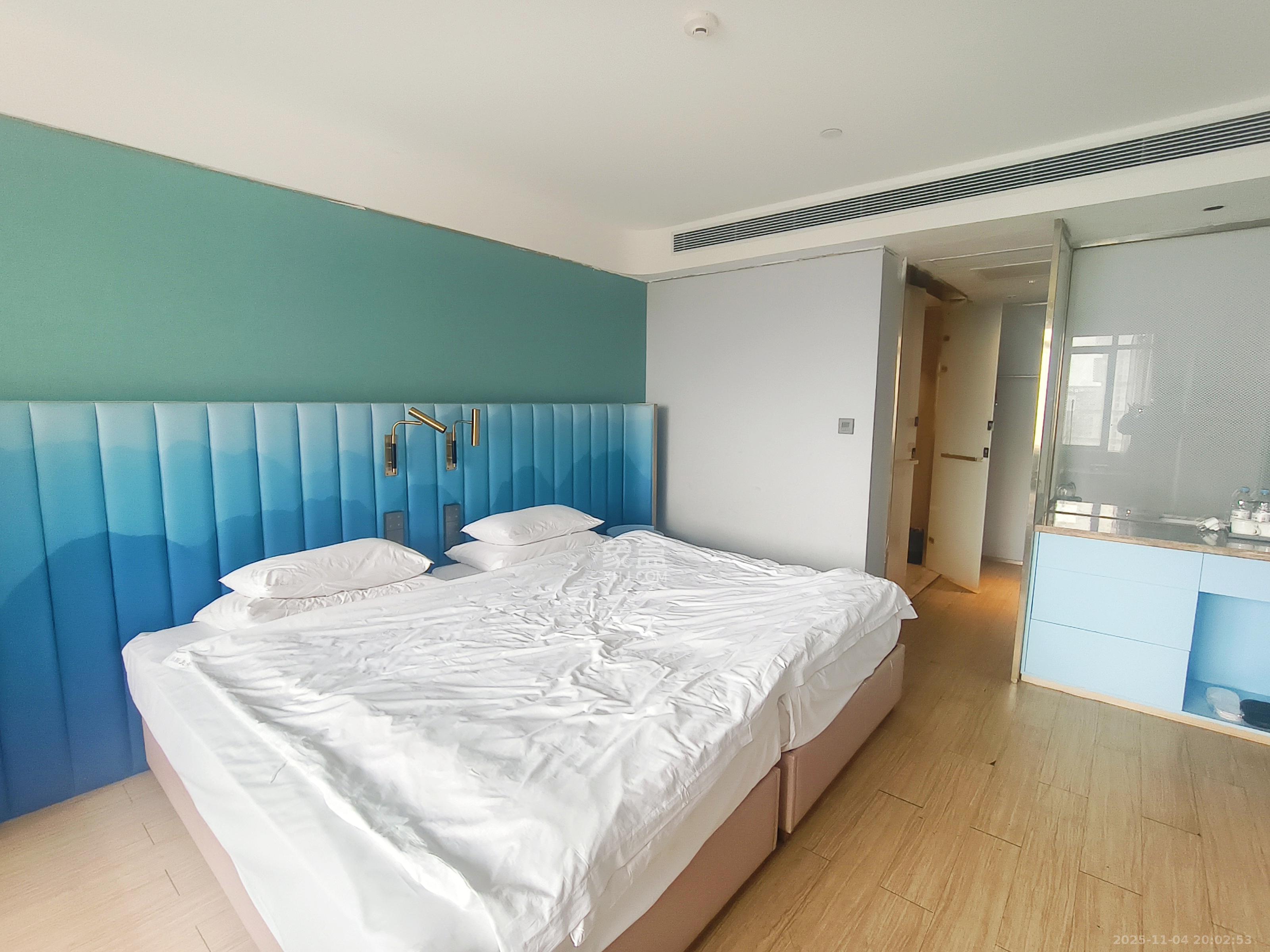 西子湖畔沃府  1室1厅1卫    1200.0元/月