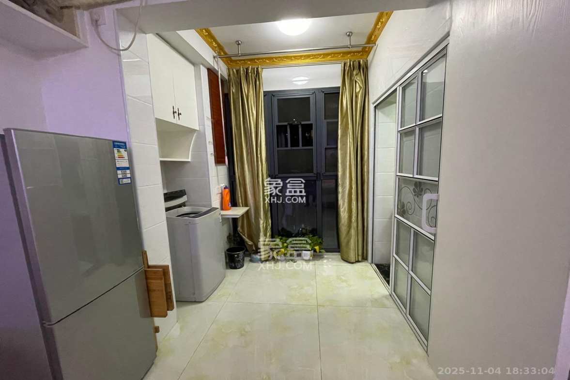 中南红领邦(红星嘉和苑) 1室1厅1卫 1400.0元/月 中南红领邦(红星嘉和苑) 1室1厅1卫 1400.0元/月室内图