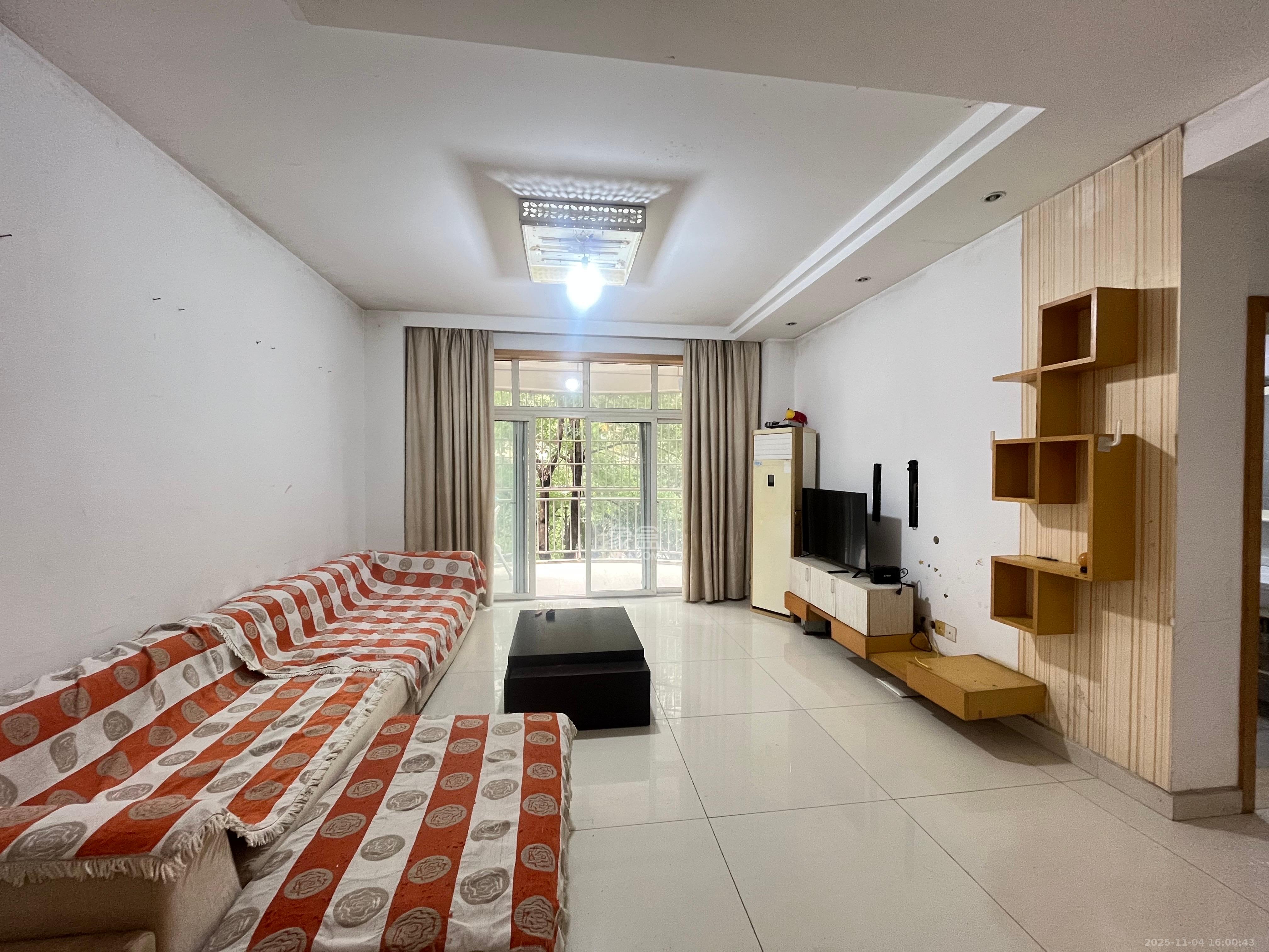 星城国际 3室2厅2卫 1500.0元/月 星城国际 3室2厅2卫 1500.0元/月室内图