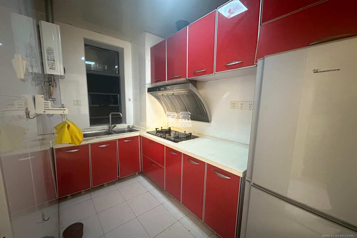 恒基凯旋门一二期 2室2厅1卫 1800.0元/月 恒基凯旋门一二期 2室2厅1卫 1800.0元/月室内图