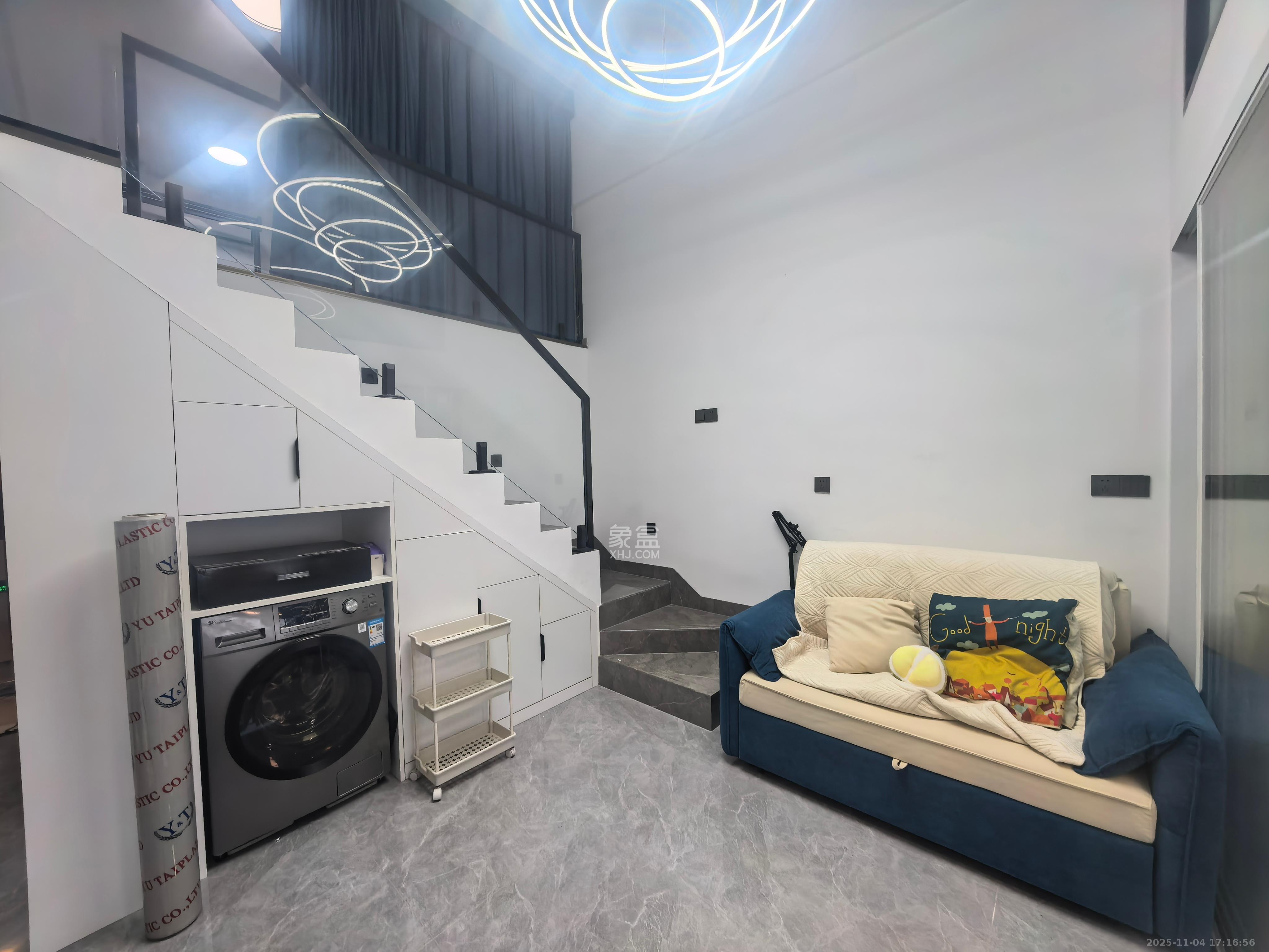 京武浪琴山三期（京武中心）  2室1厅1卫    3200.0元/月室内图