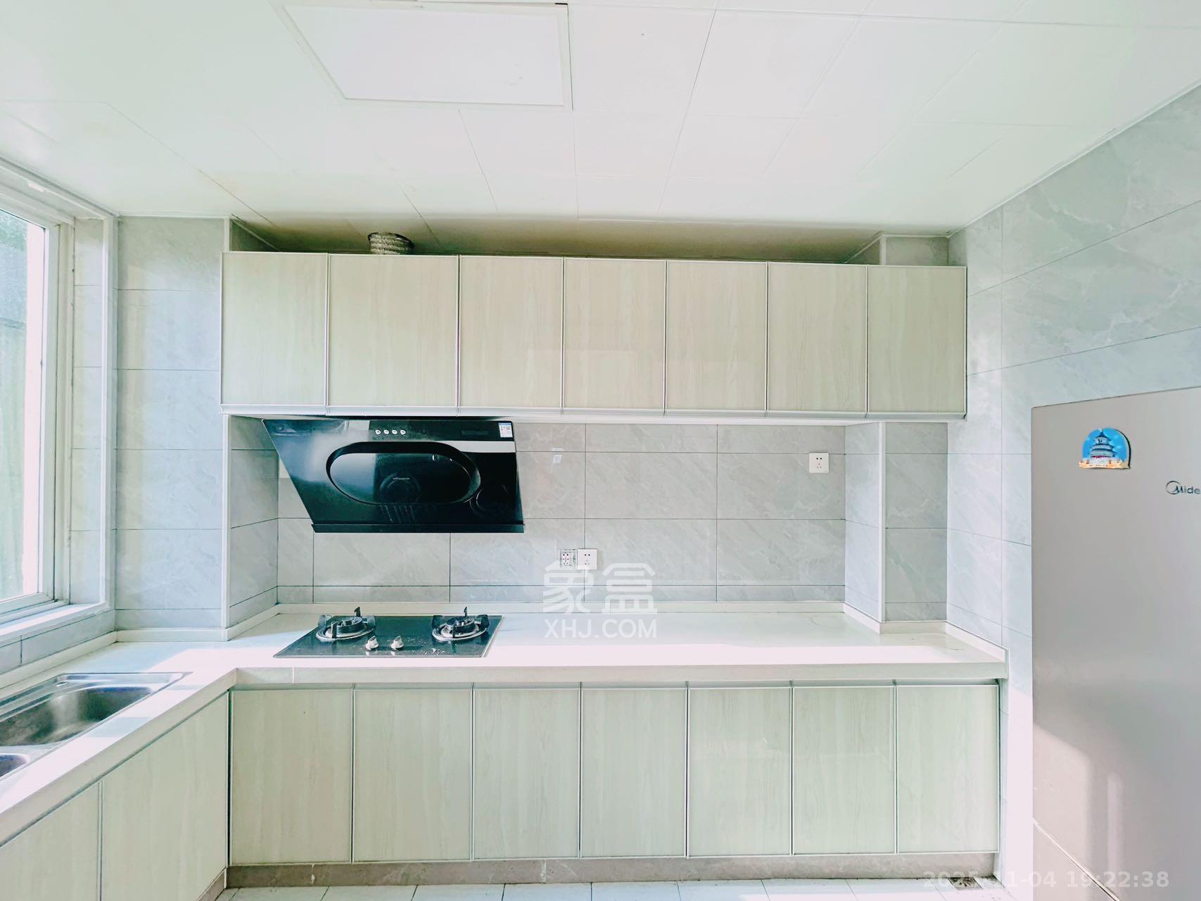 万事佳景园 1室2厅1卫 2200.0元/月 万事佳景园 1室2厅1卫 2200.0元/月室内图