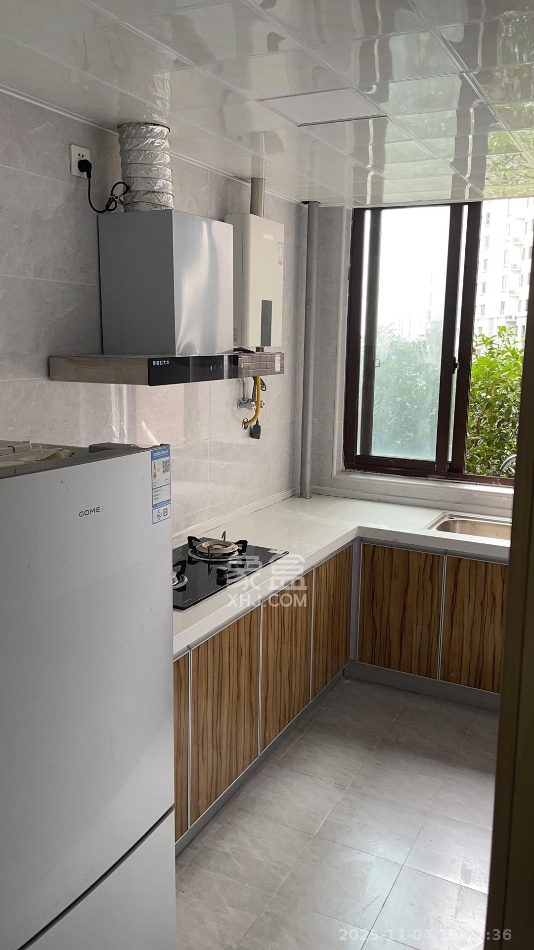 盛景谷山里  2室1厅1卫    1600.0元/月室内图