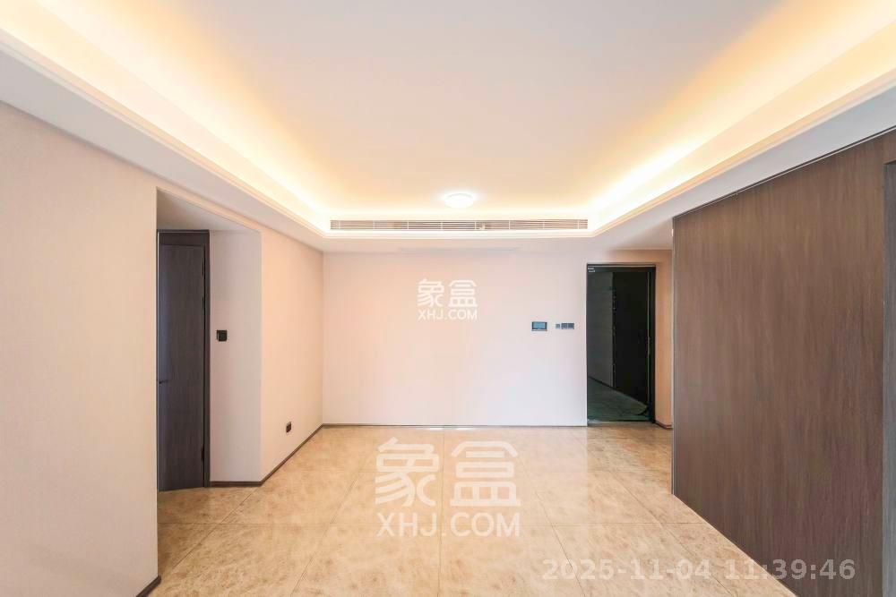 印湘江二（印江雅居）  3室2厅2卫    5500.0元/月室内图