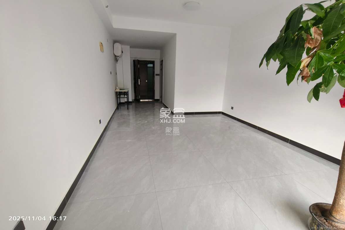 旭辉国际广场(永升商业广场) 1室1厅1卫 1600.0元/月 旭辉国际广场(永升商业广场) 1室1厅1卫 1600.0元/月室内图