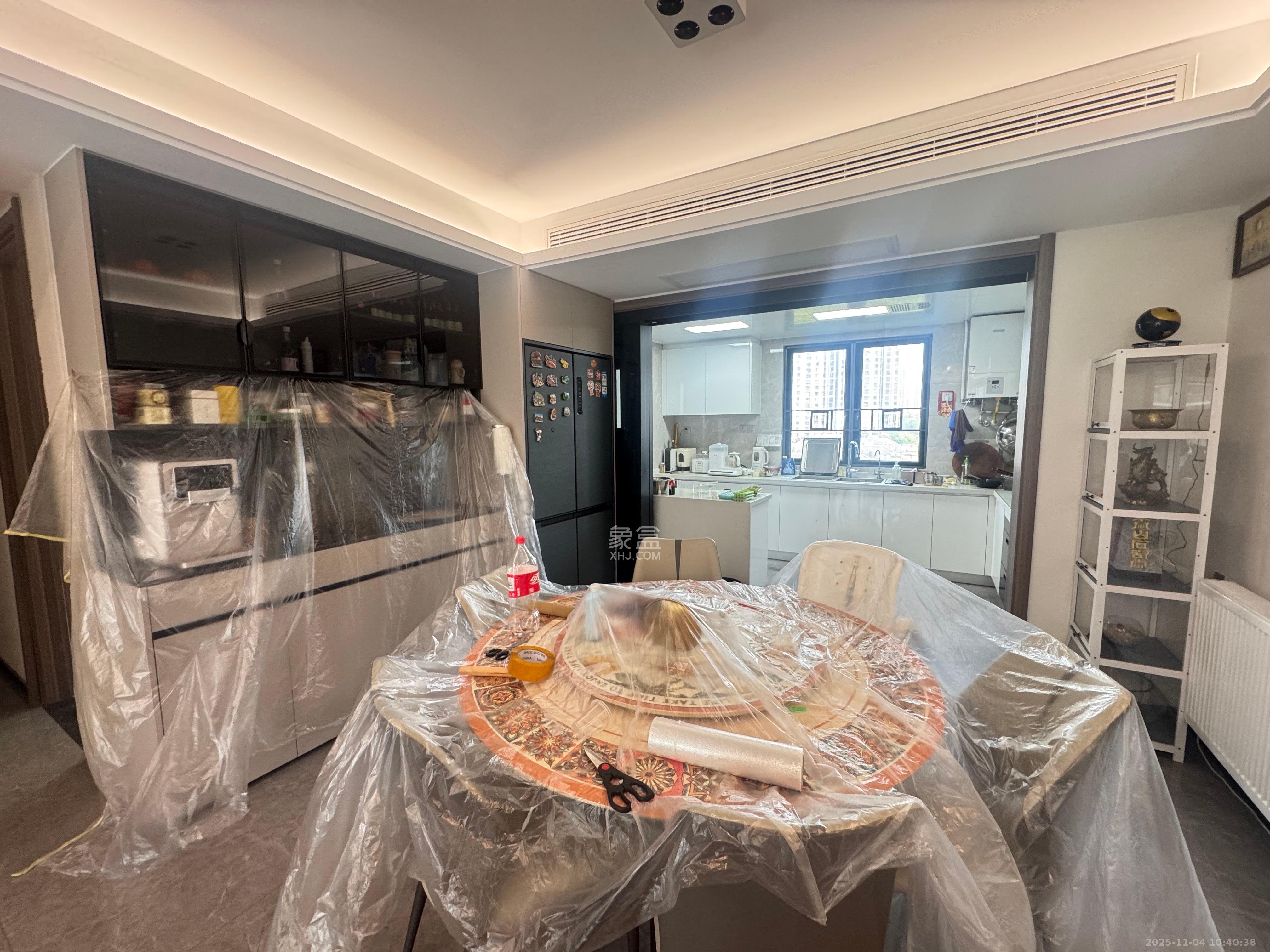 中海阅溪府  4室1厅2卫    6000.0元/月室内图