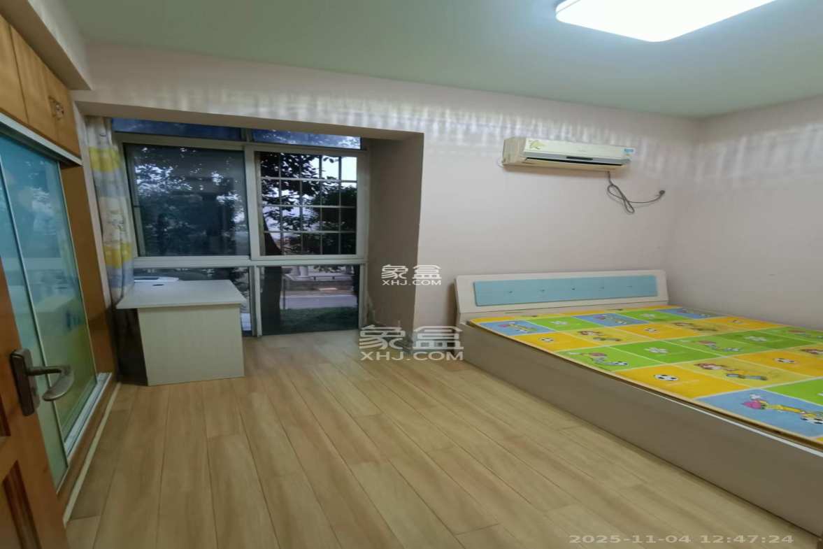 山语城一期 2室2厅1卫 1600.0元/月 山语城一期 2室2厅1卫 1600.0元/月室内图