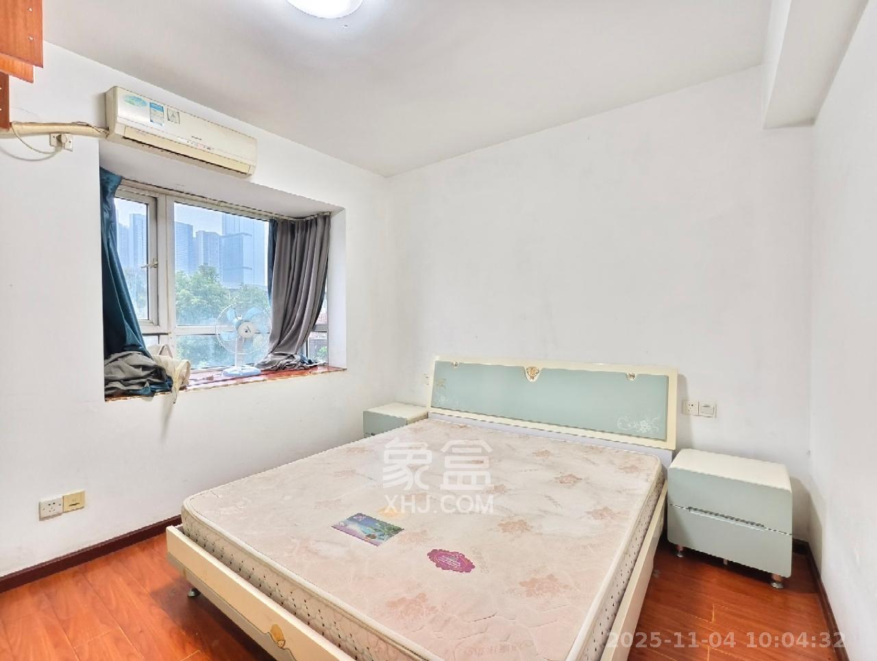 风华四季园  2室2厅1卫    2400.0元/月室内图