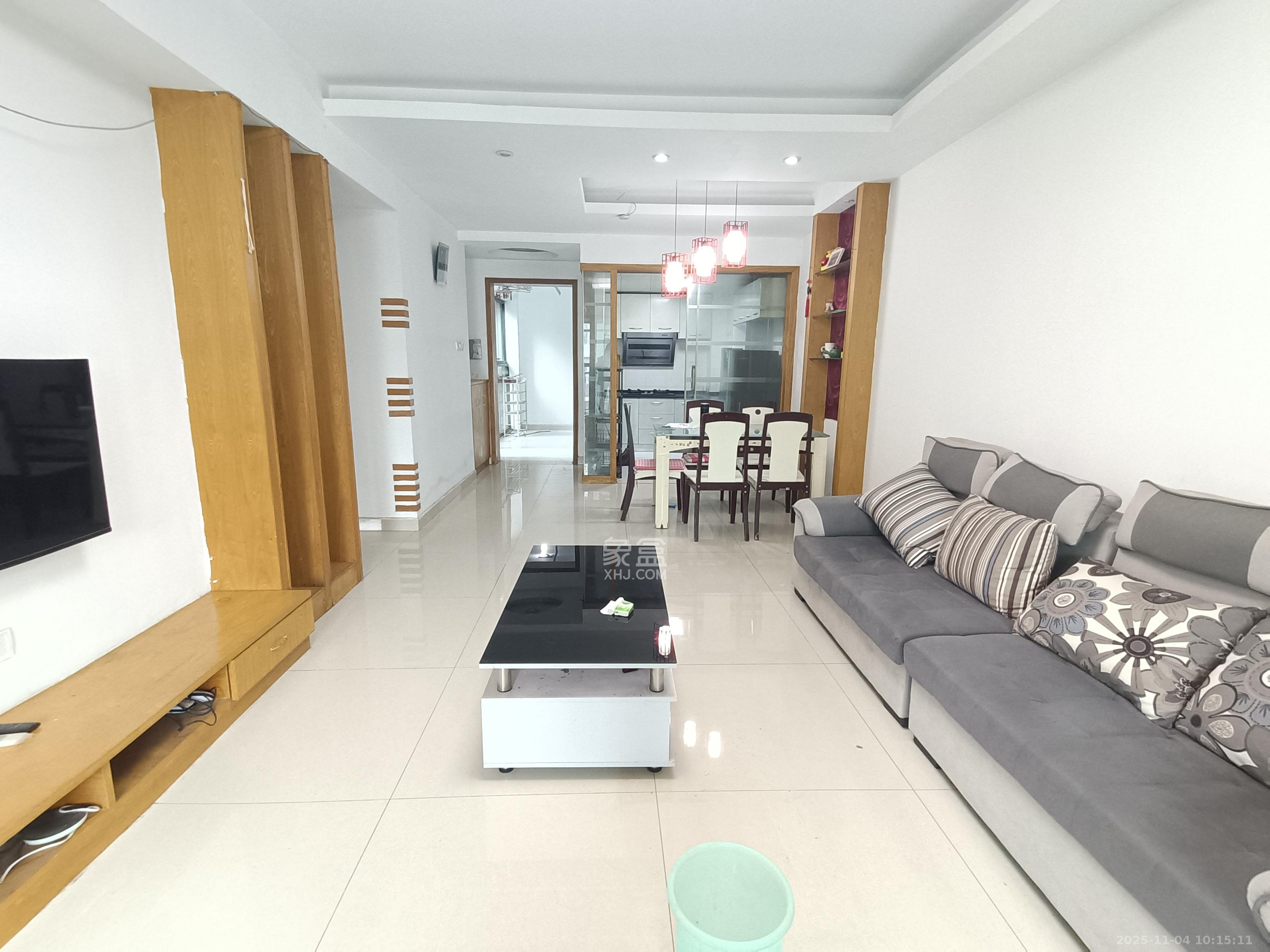 卓越蔚蓝海岸一期 2室2厅1卫 2100.0元/月 卓越蔚蓝海岸一期 2室2厅1卫 2100.0元/月室内图